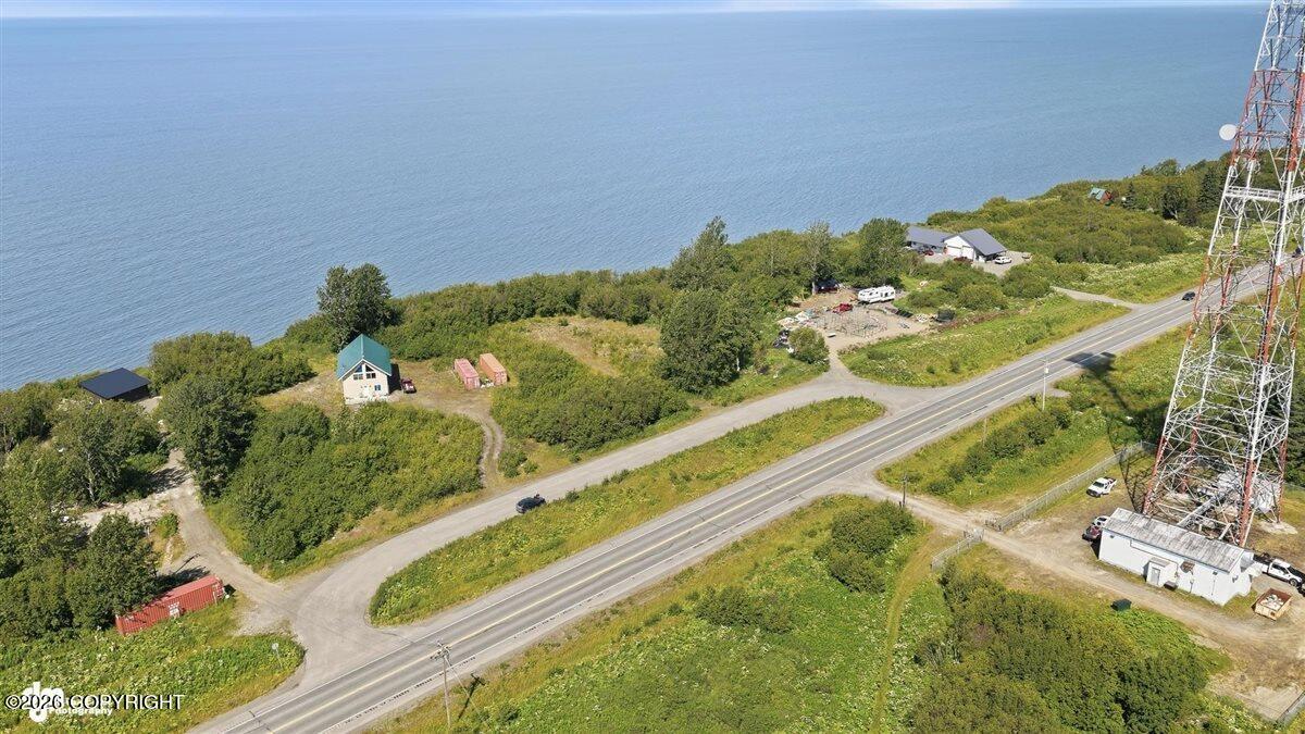 66730 Sterling Highway Property Photo 3
