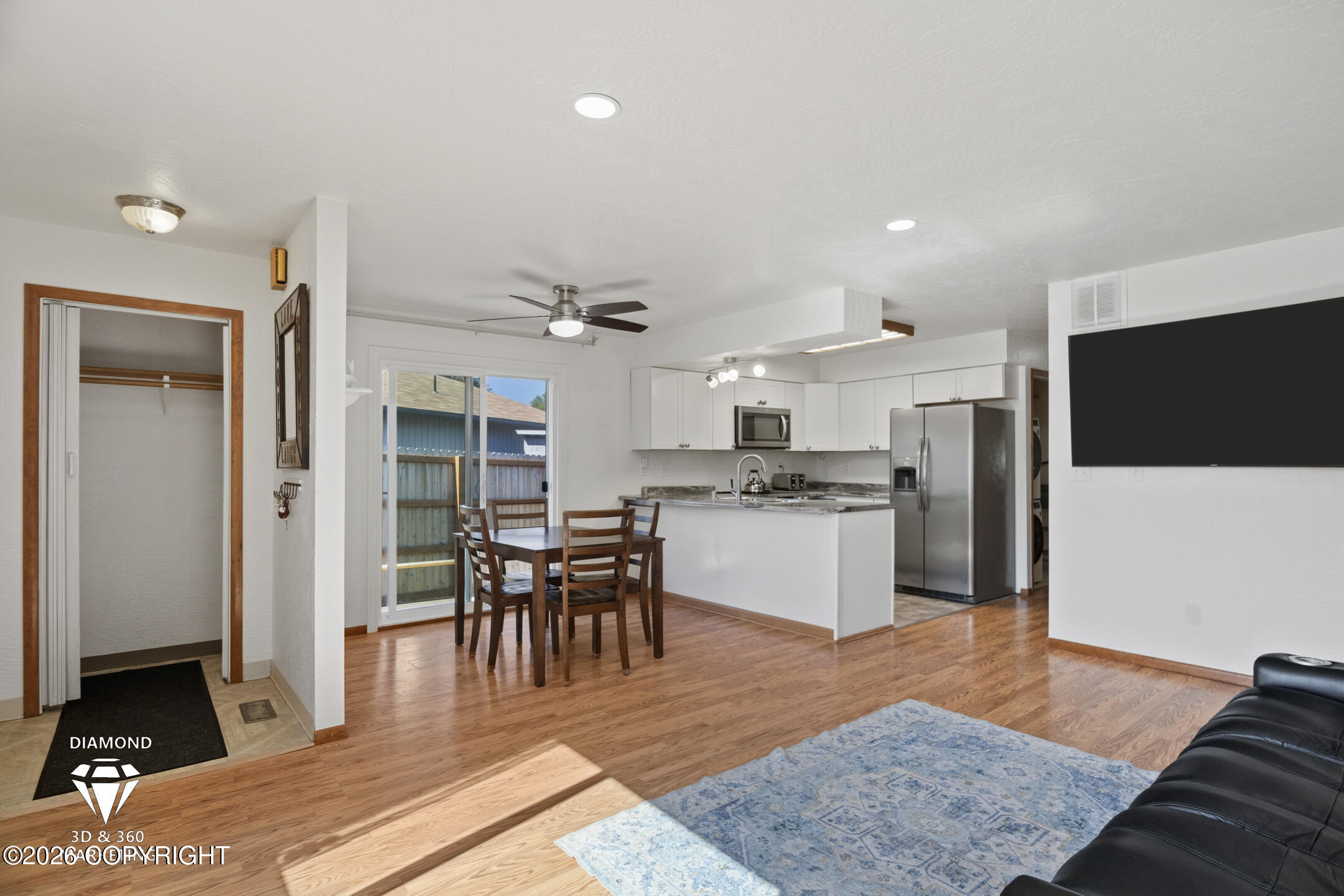 3937 Starburst Circle Property Photo 2