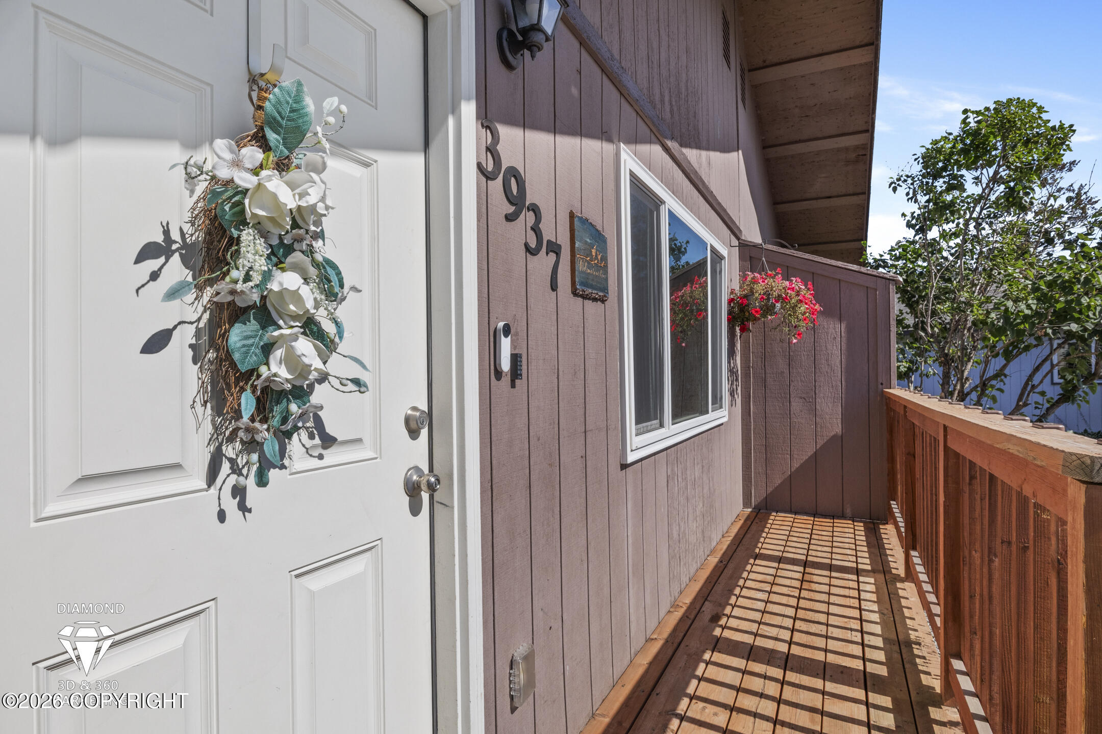 3937 Starburst Circle Property Photo 4