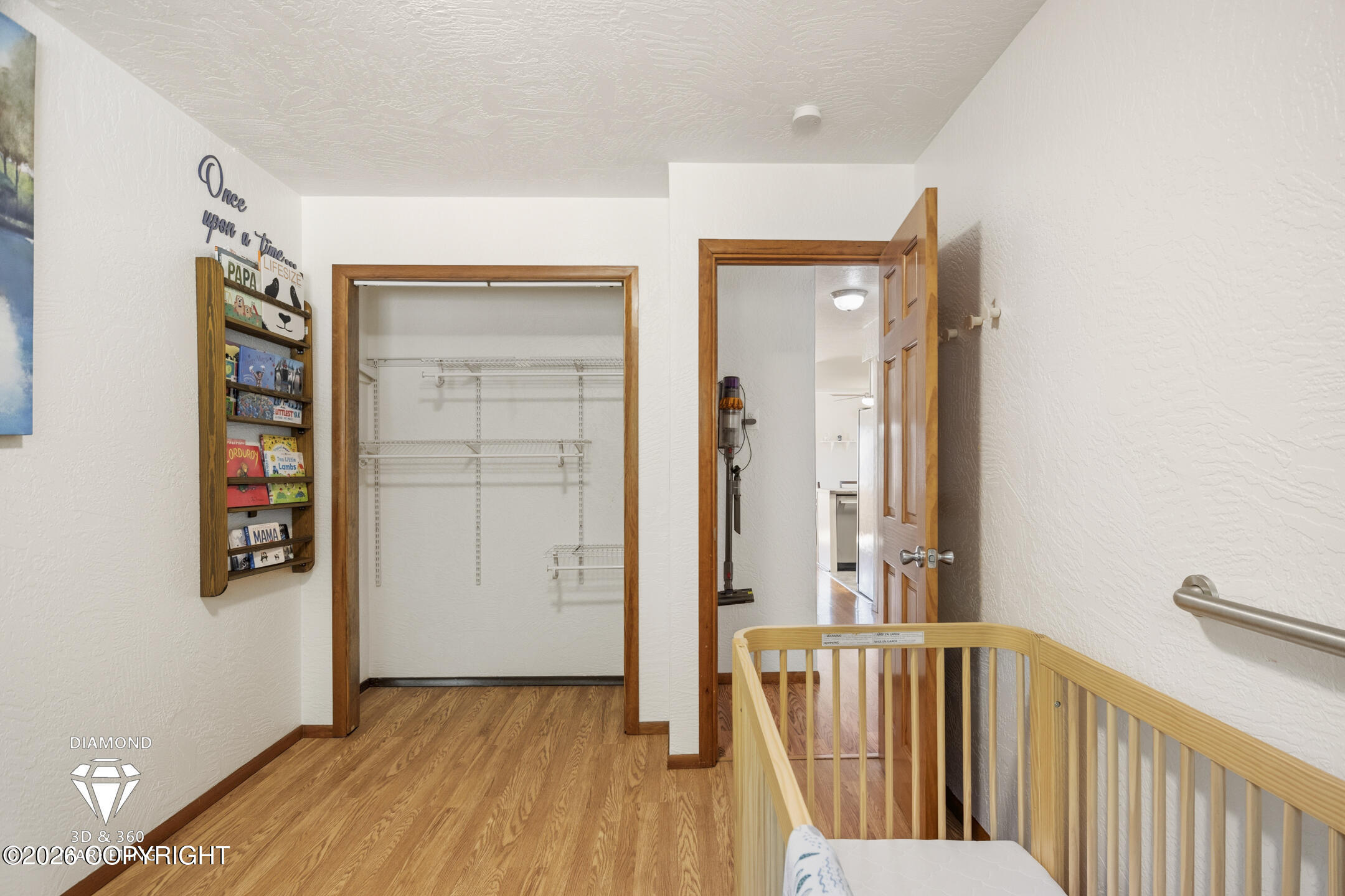 3937 Starburst Circle Property Photo 17
