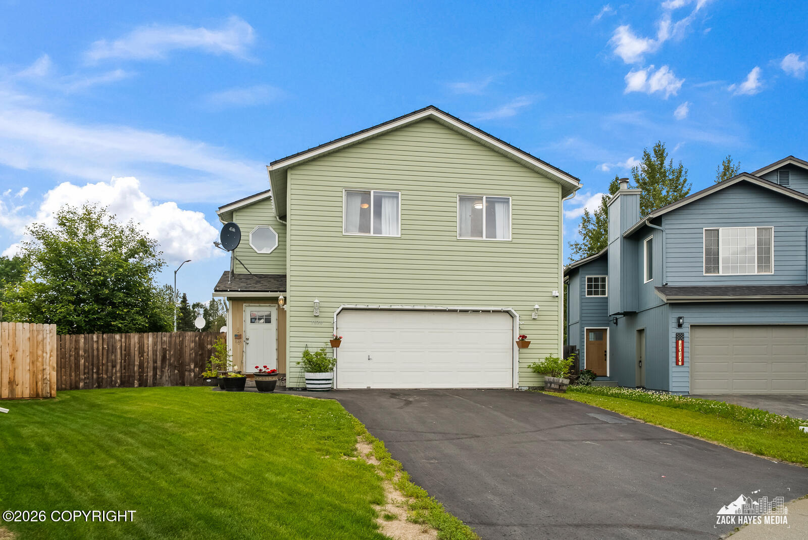 1020 Bentree Circle Property Photo 1