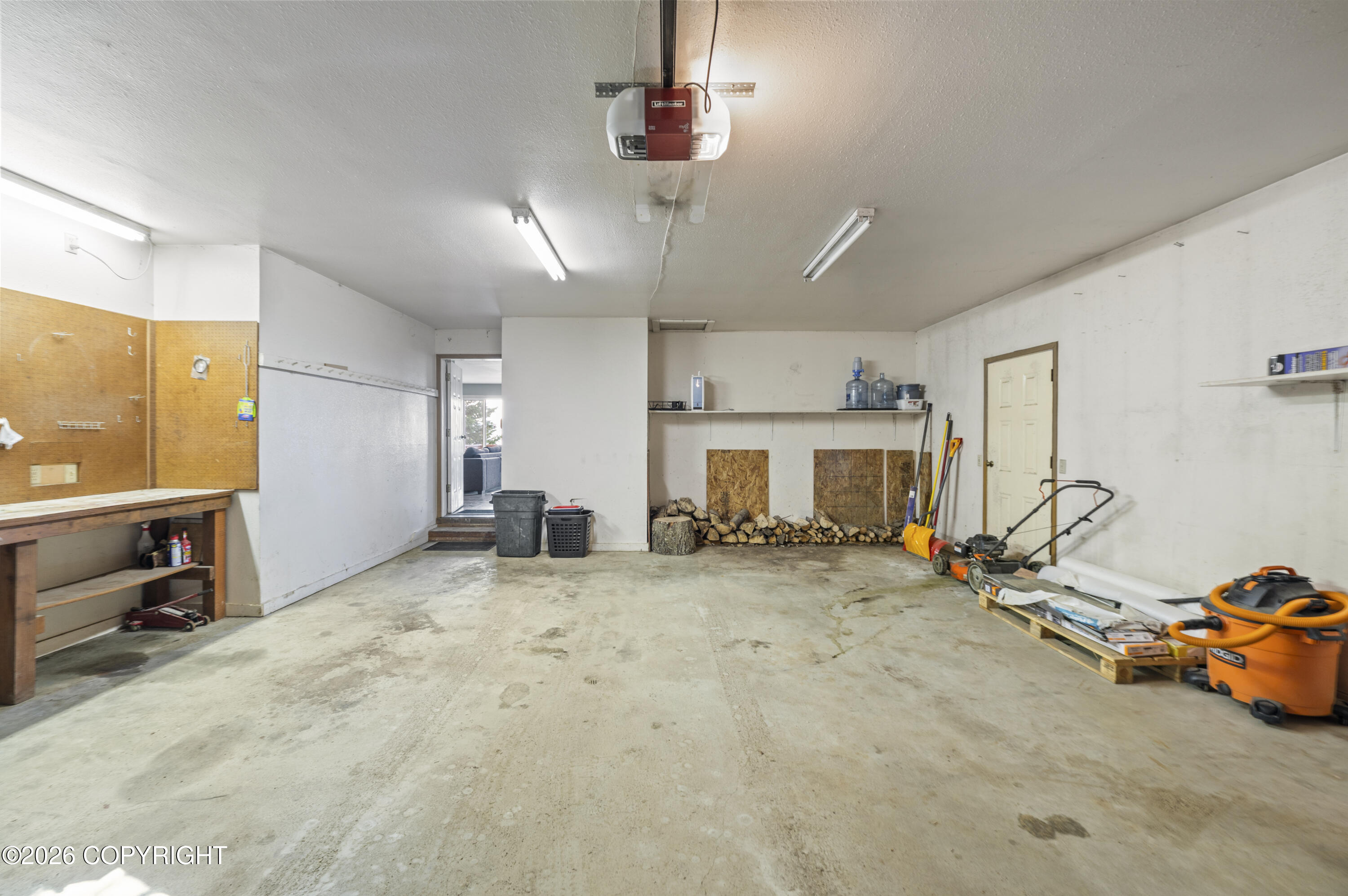 4352 S Park Circle Property Photo 29