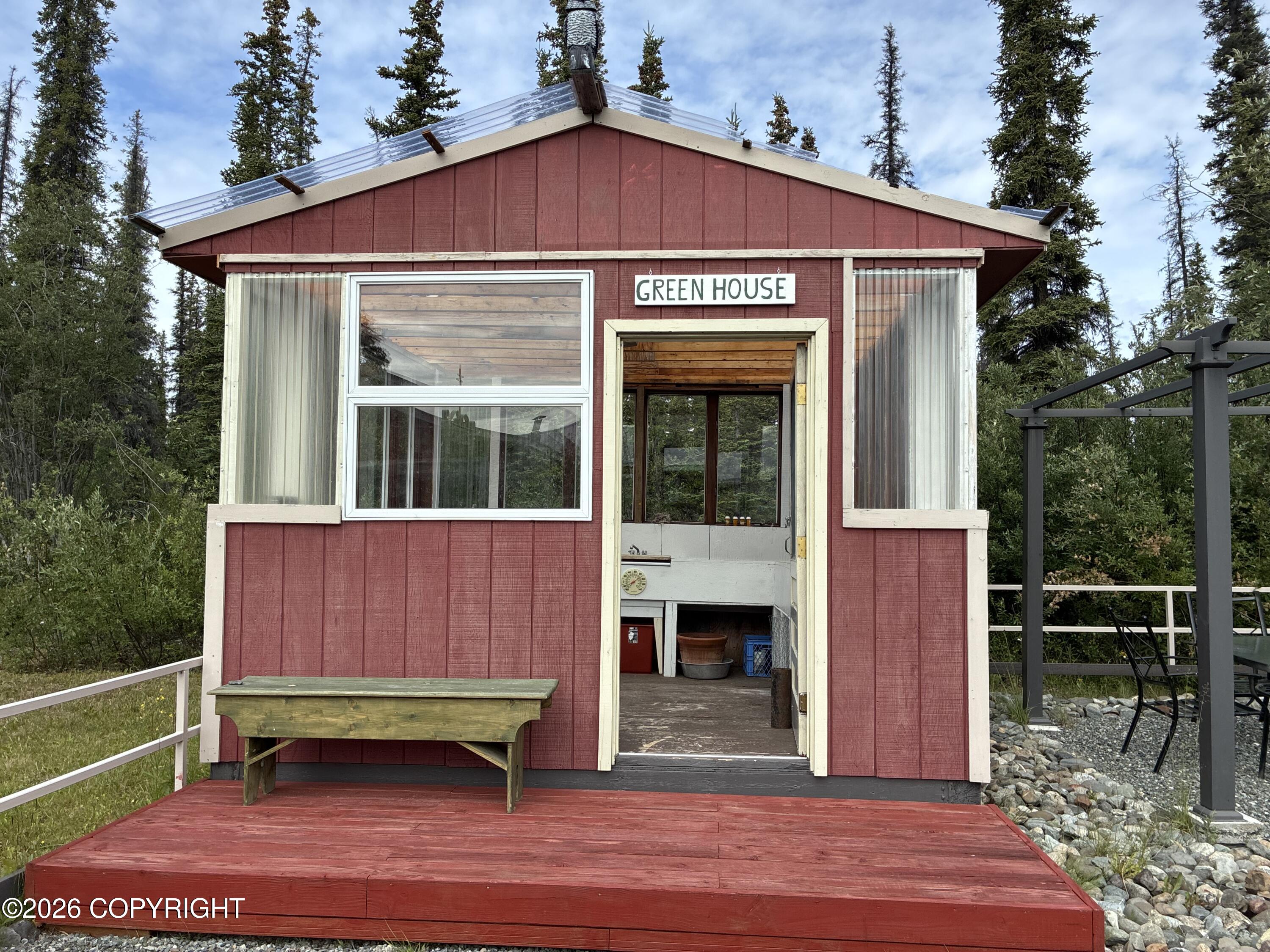 2566 N Glenn Highway Property Photo 17