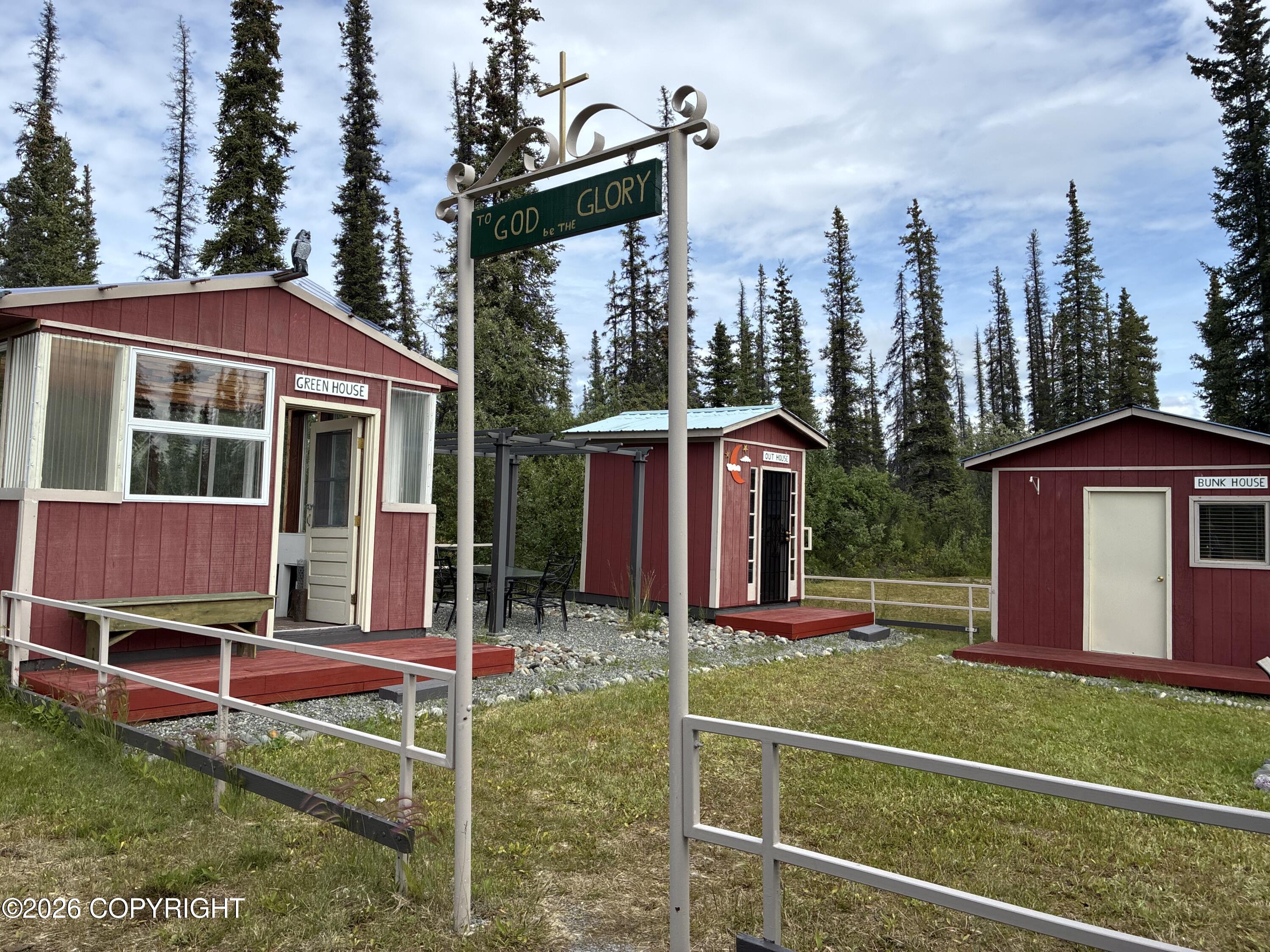 2566 N Glenn Highway Property Photo 25