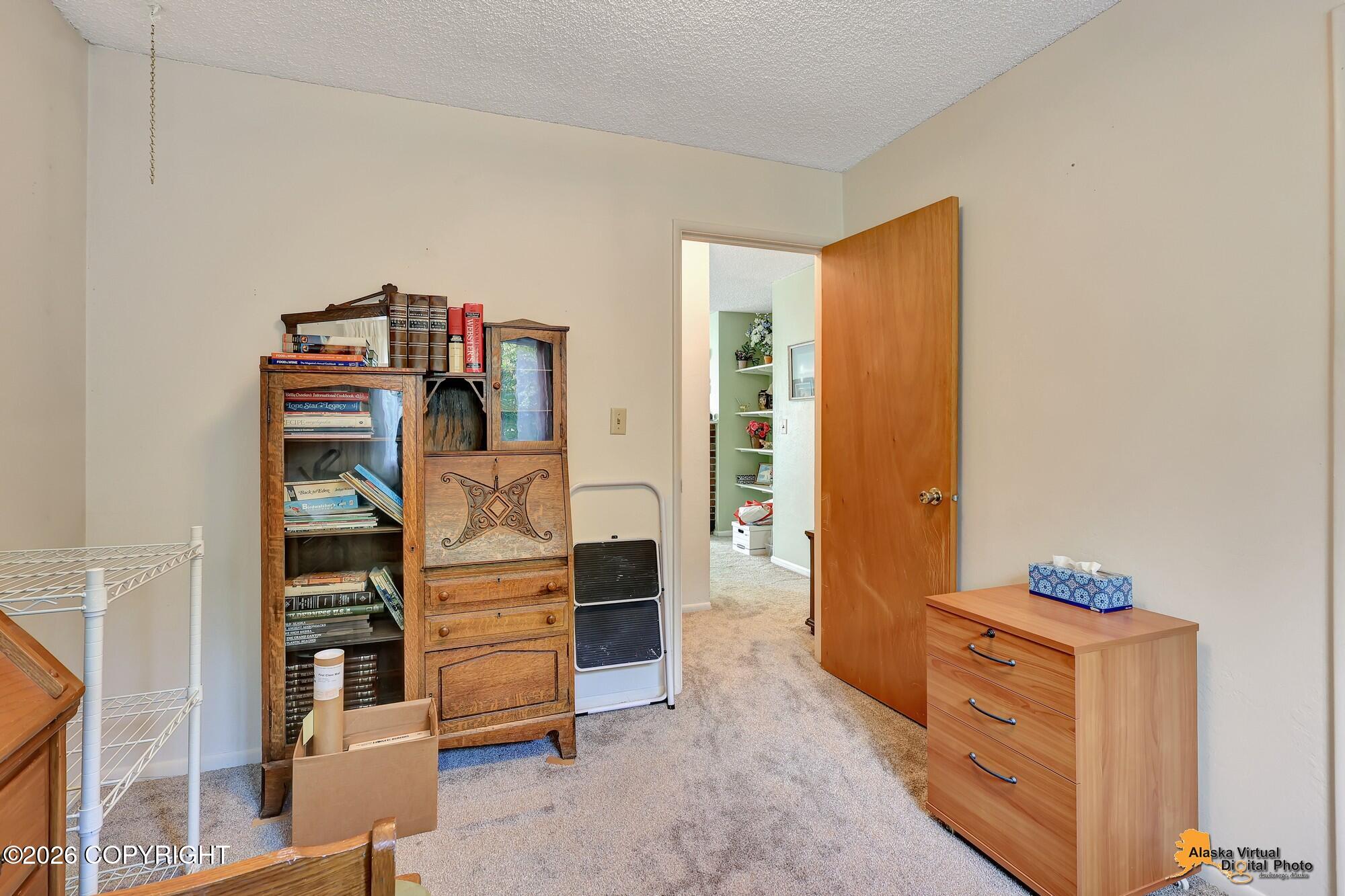 7657 E 20th Avenue Property Photo 18
