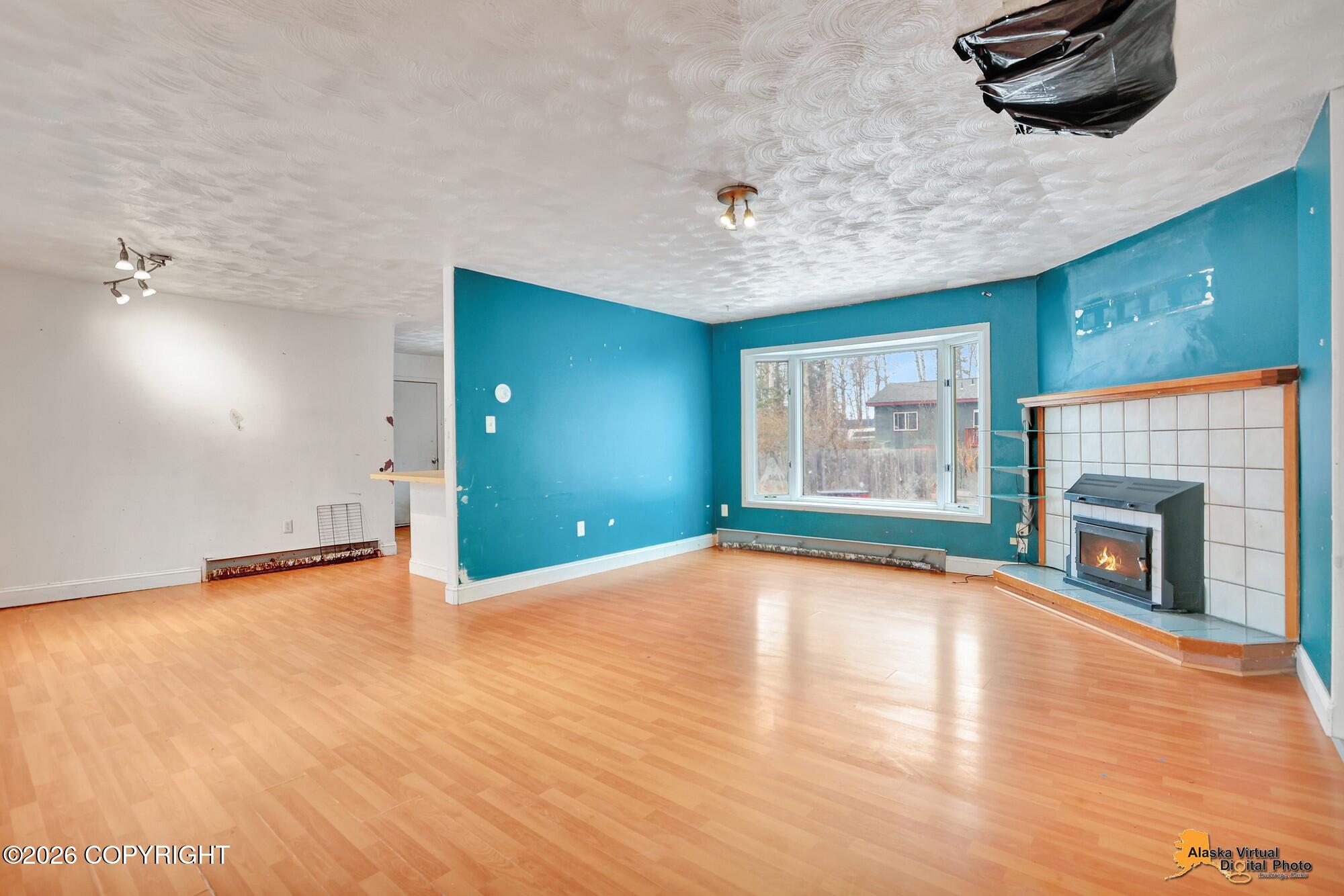 537 W 74th Avenue Property Photo 2