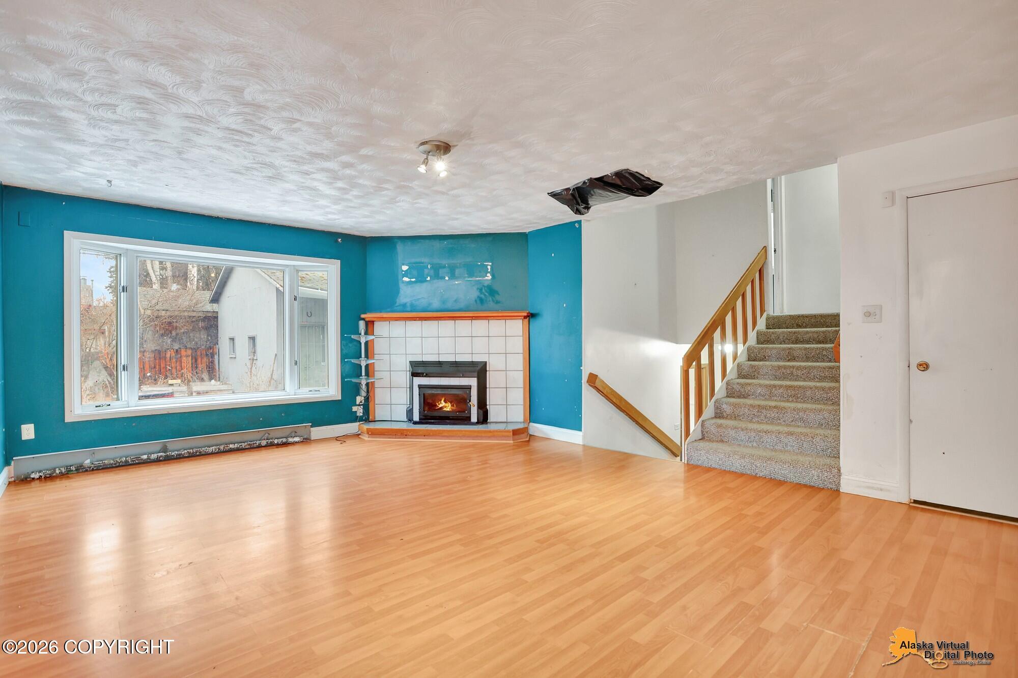537 W 74th Avenue Property Photo 3