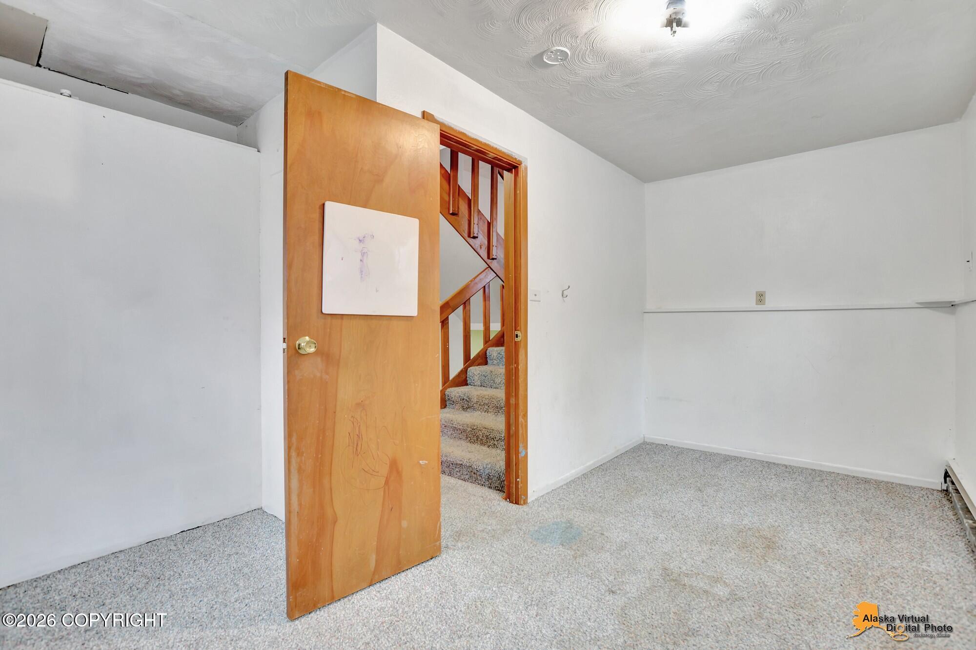 537 W 74th Avenue Property Photo 21