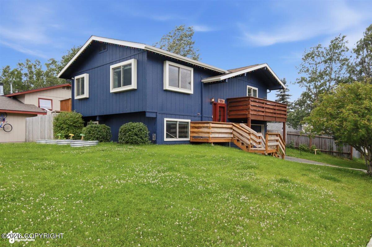 16212 Berthod Way Property Photo 2