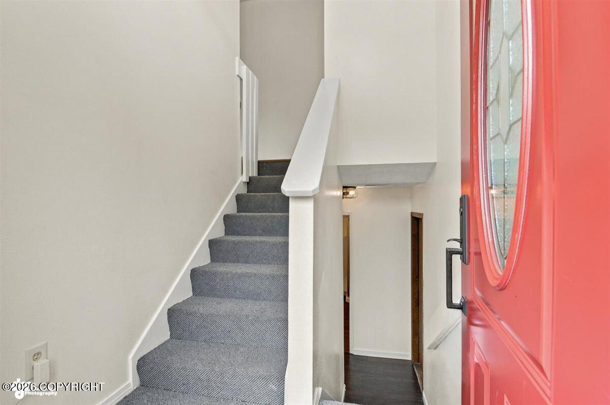 16212 Berthod Way Property Photo 3