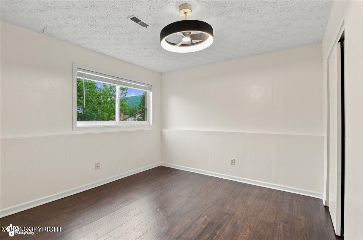 16212 Berthod Way Property Photo 20