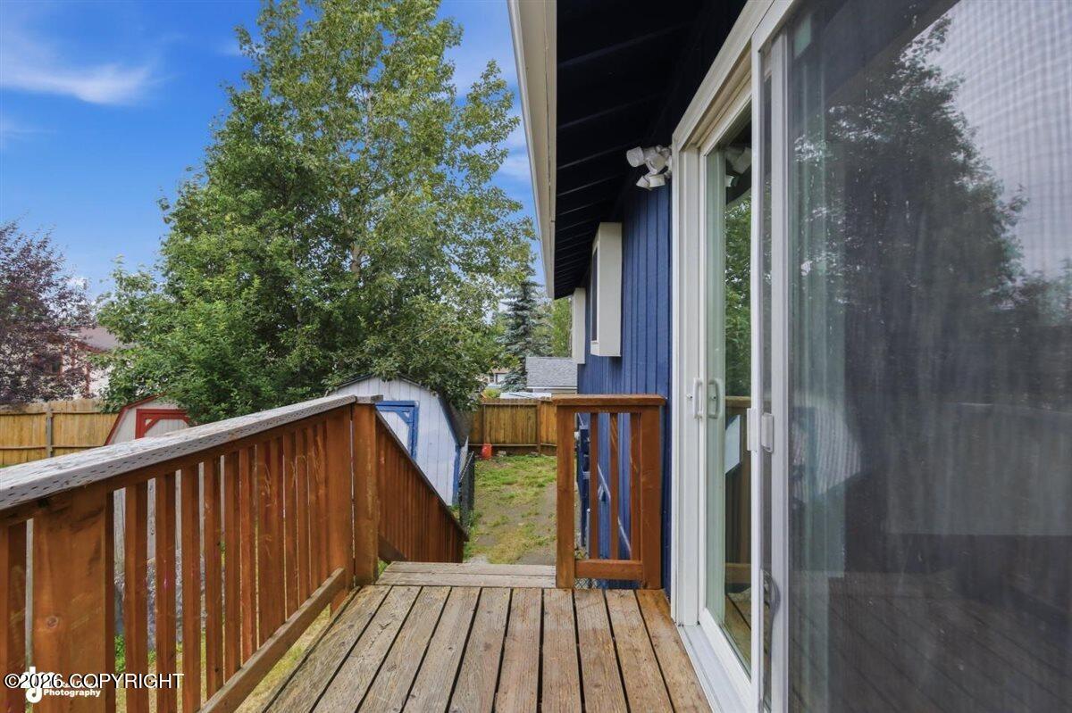 16212 Berthod Way Property Photo 28