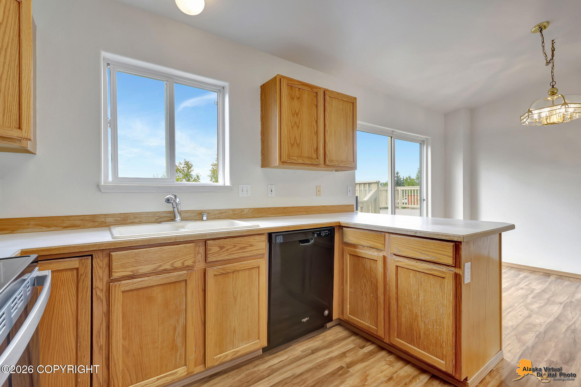 7402 White Hawk Drive Property Photo 10