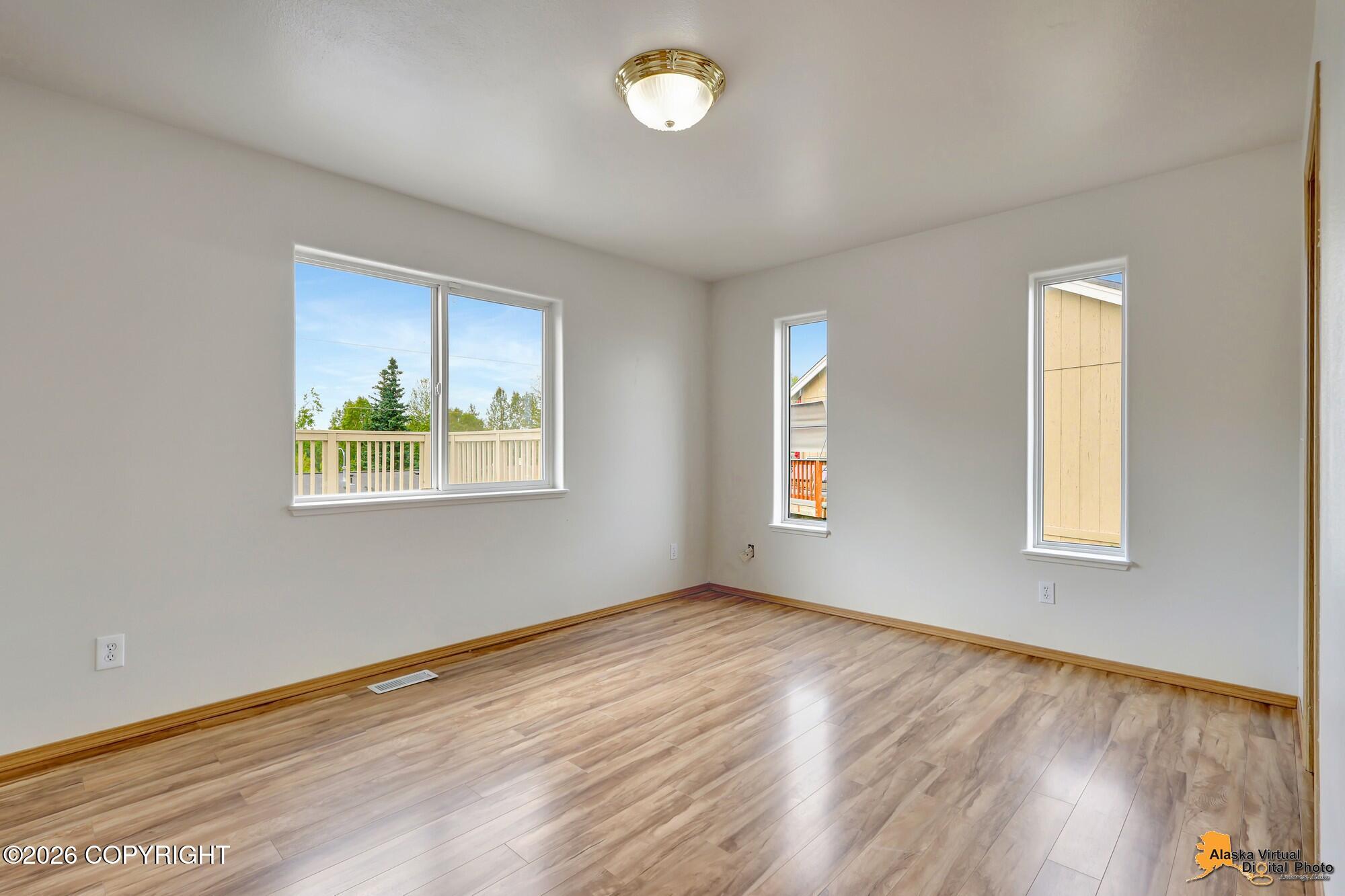 7402 White Hawk Drive Property Photo 20