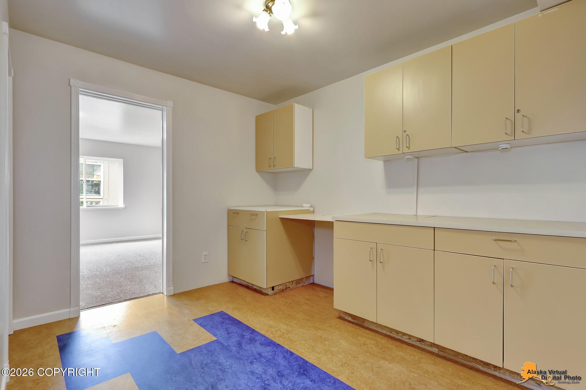 7402 White Hawk Drive Property Photo 27