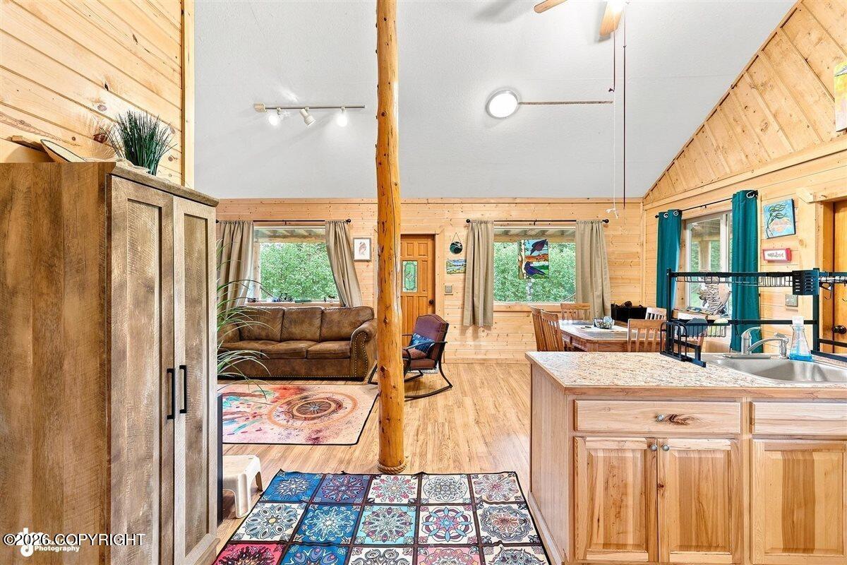 67537 Deep Creek Road Property Photo 6