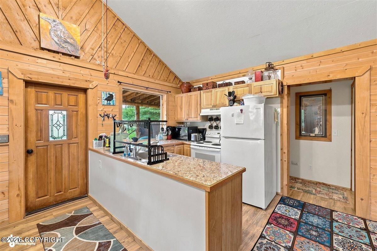 67537 Deep Creek Road Property Photo 11