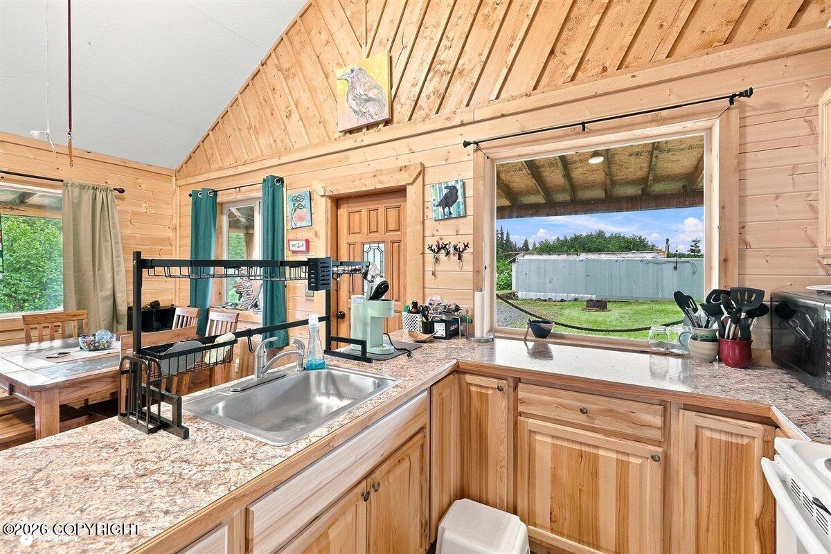 67537 Deep Creek Road Property Photo 14