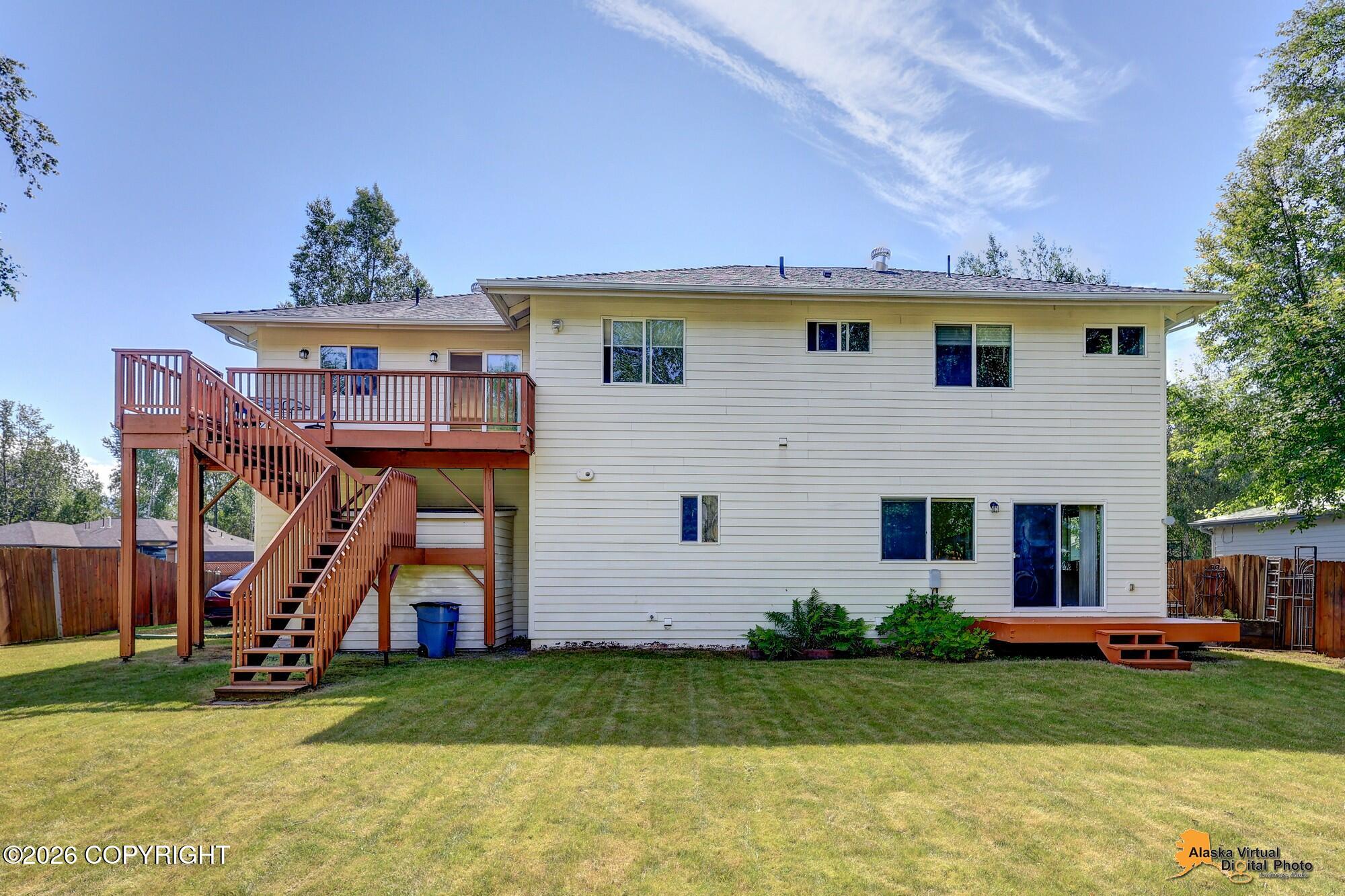 2231 Mona Avenue Property Photo 3