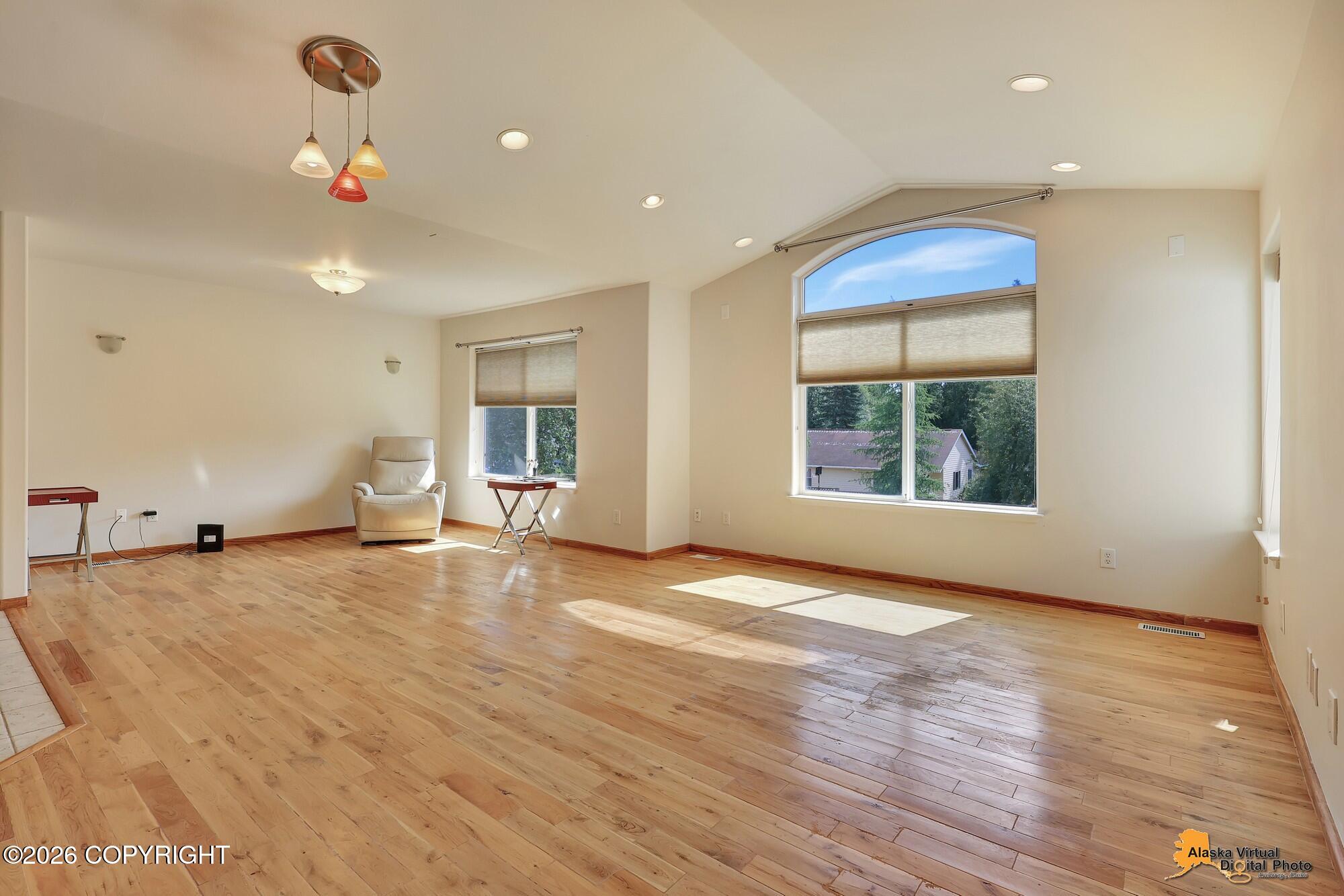 2231 Mona Avenue Property Photo 11