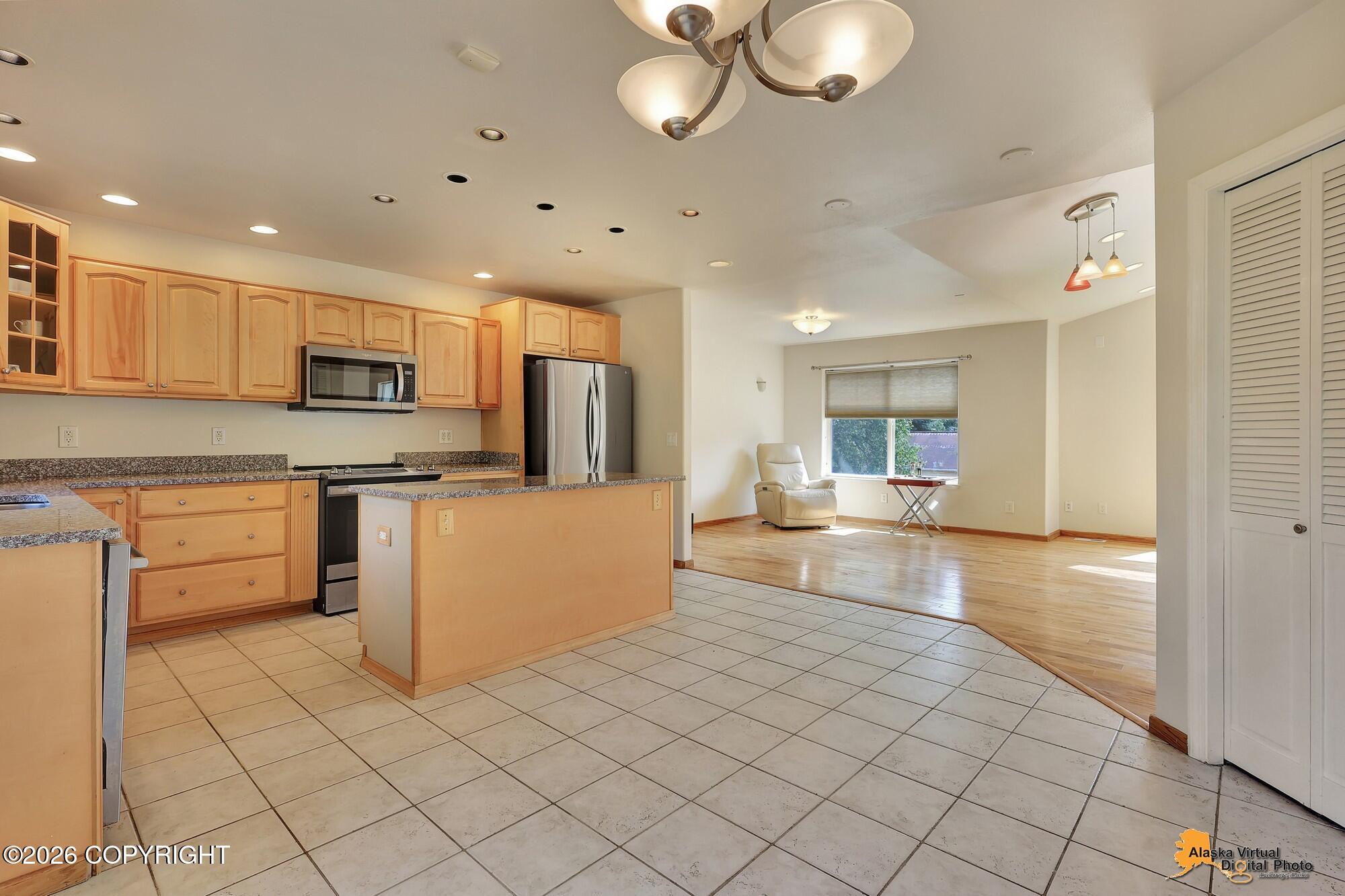 2231 Mona Avenue Property Photo 16