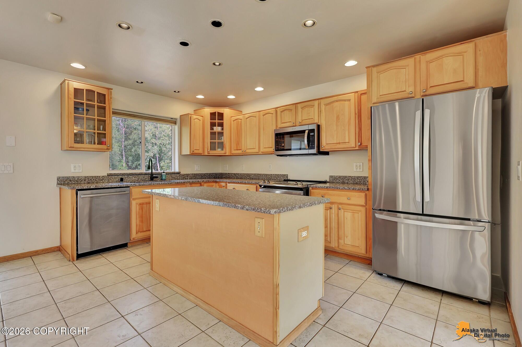 2231 Mona Avenue Property Photo 17