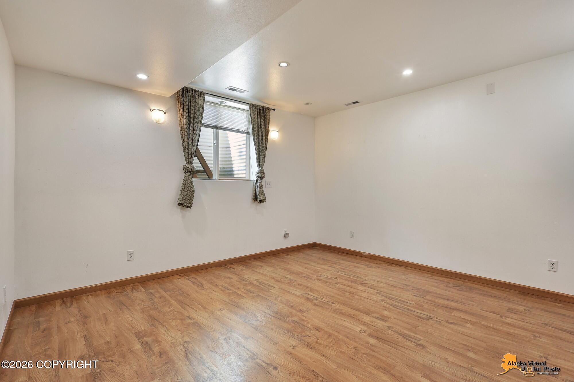 2231 Mona Avenue Property Photo 50