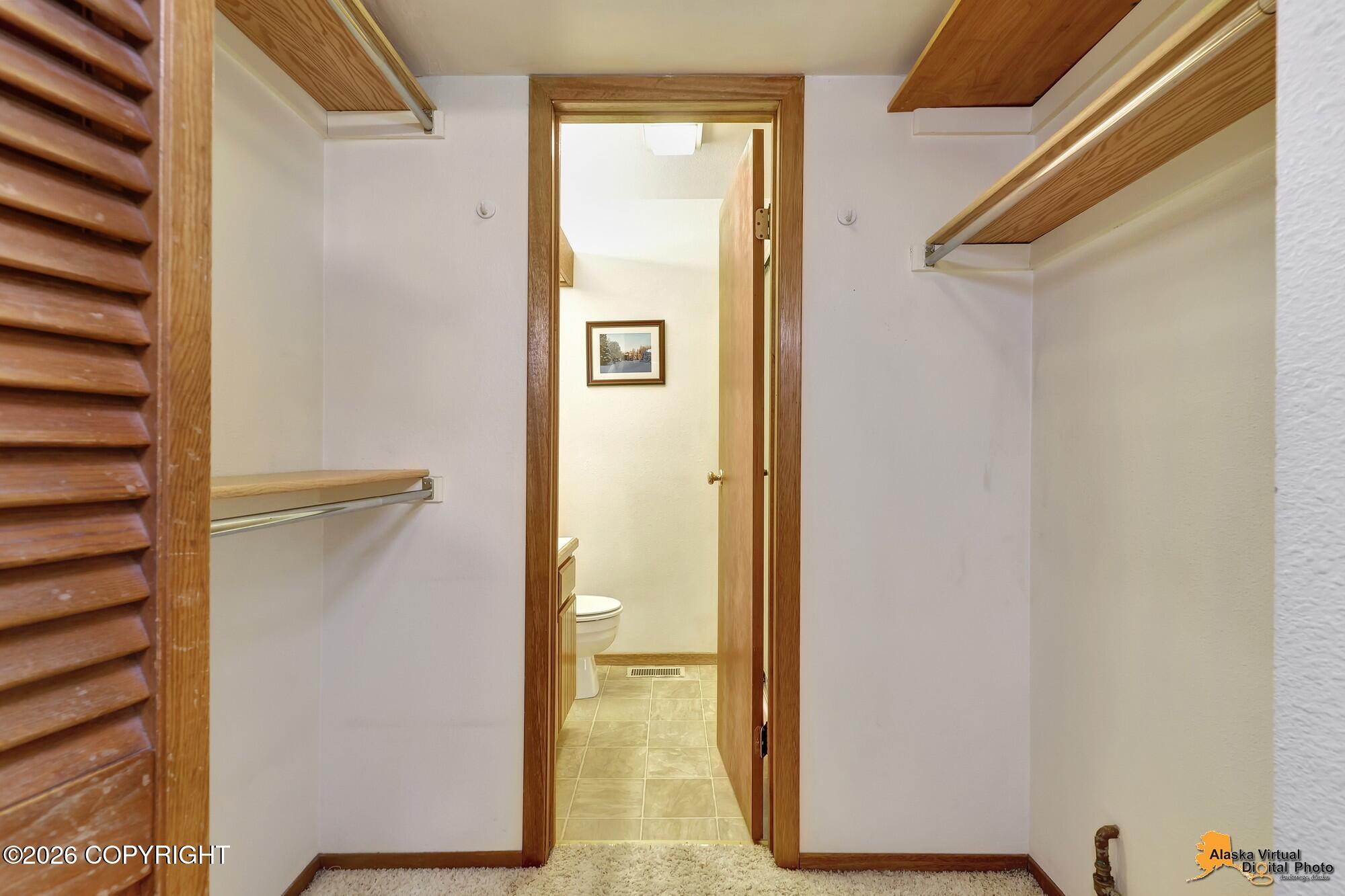 7202 Foxridge Circle #12-a Property Photo 13