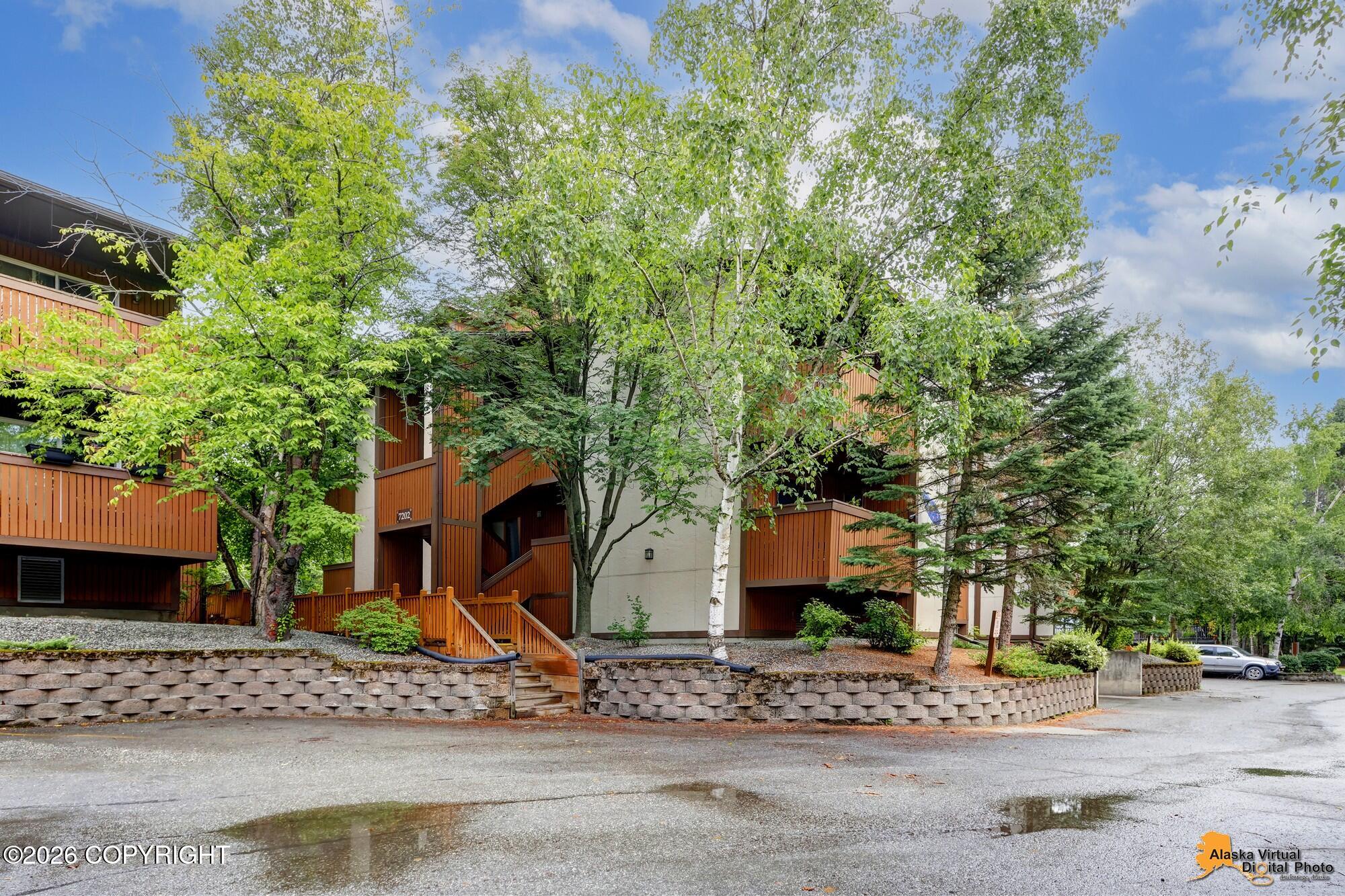 7202 Foxridge Circle #12-a Property Photo 22