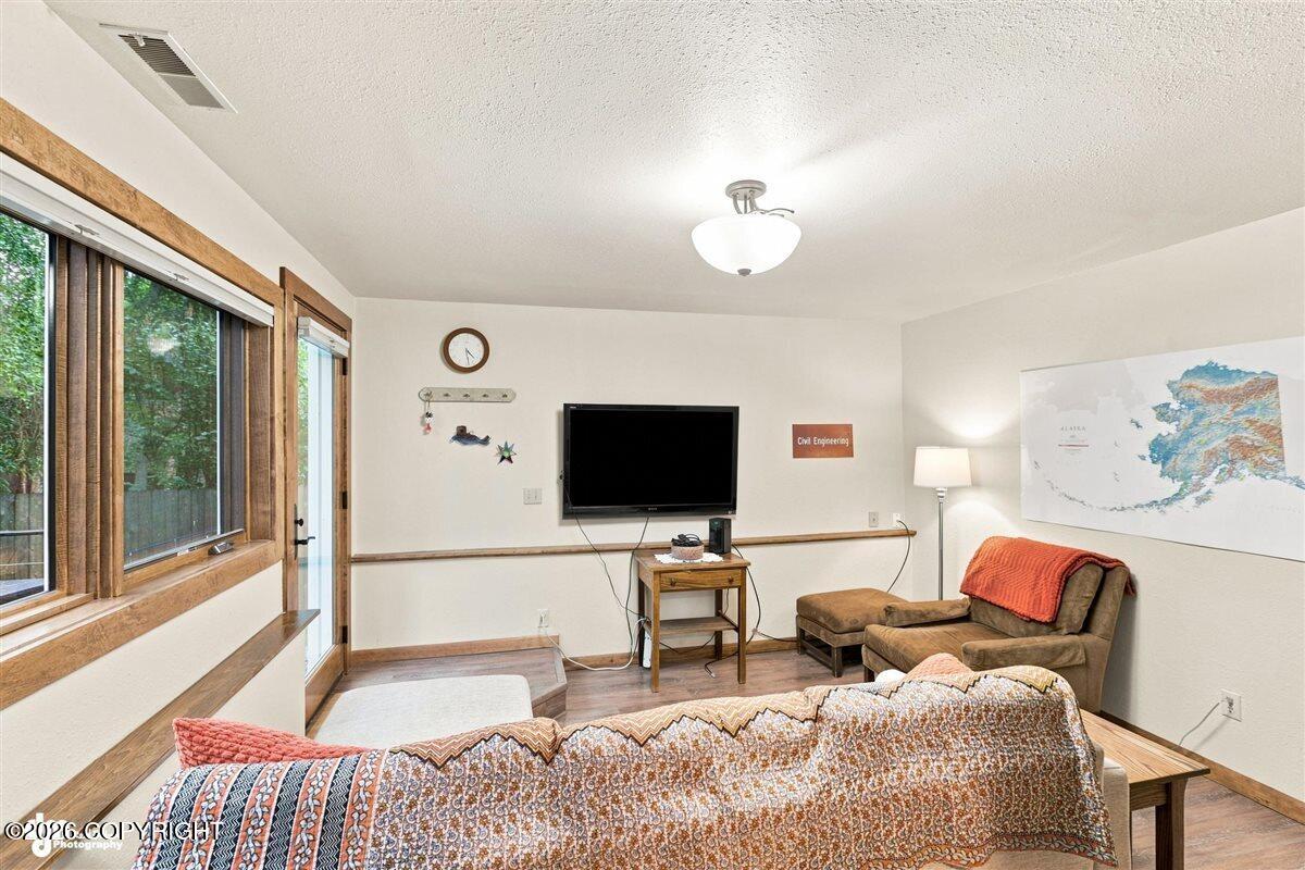 9609 Krishka Circle Property Photo 24