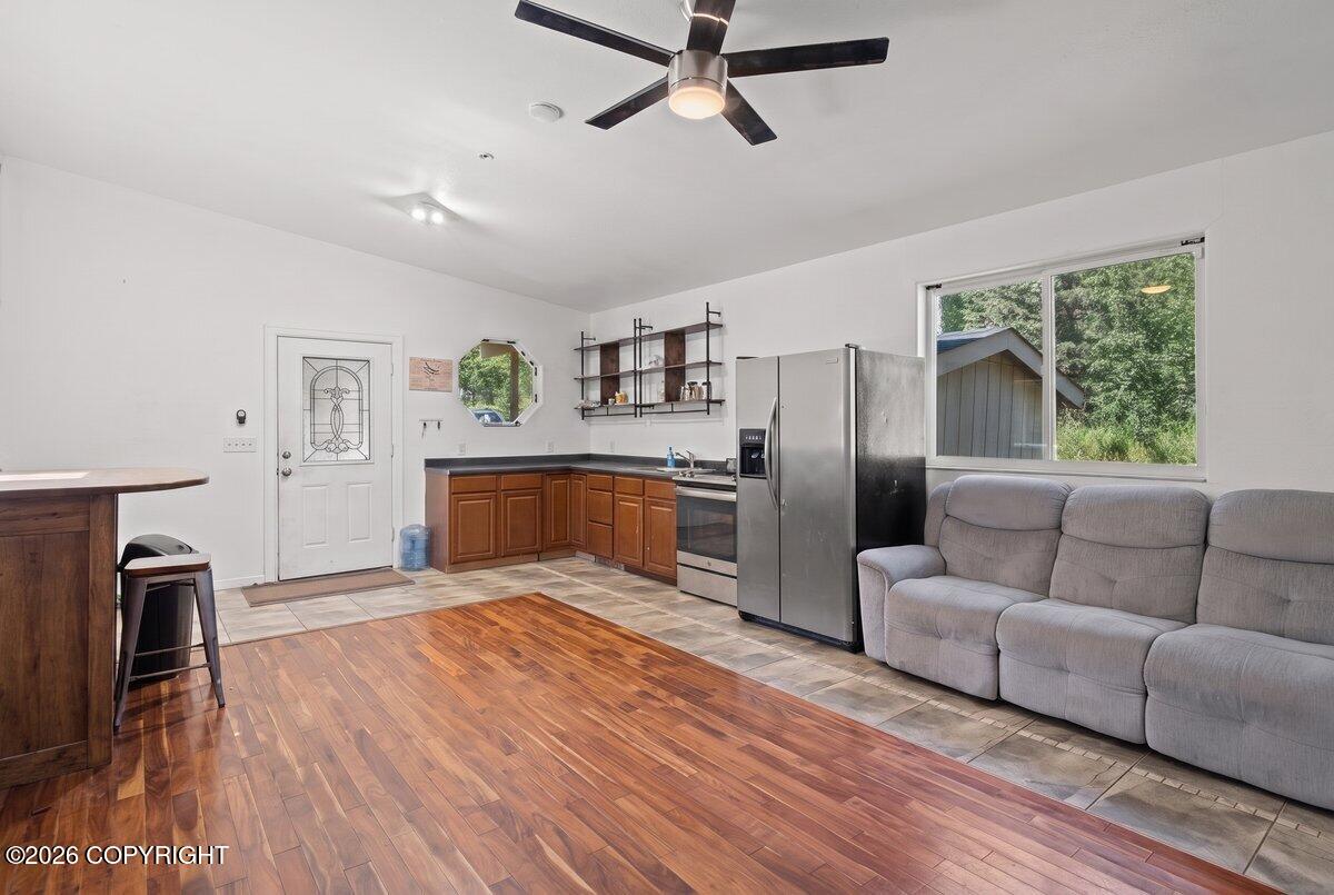 7801 S Blarney Circle Property Photo 4