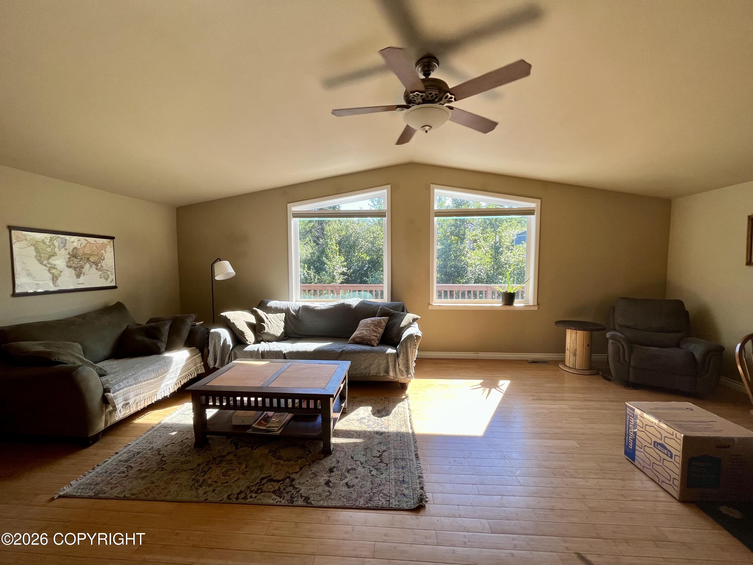 19530 Third Street Property Photo 7