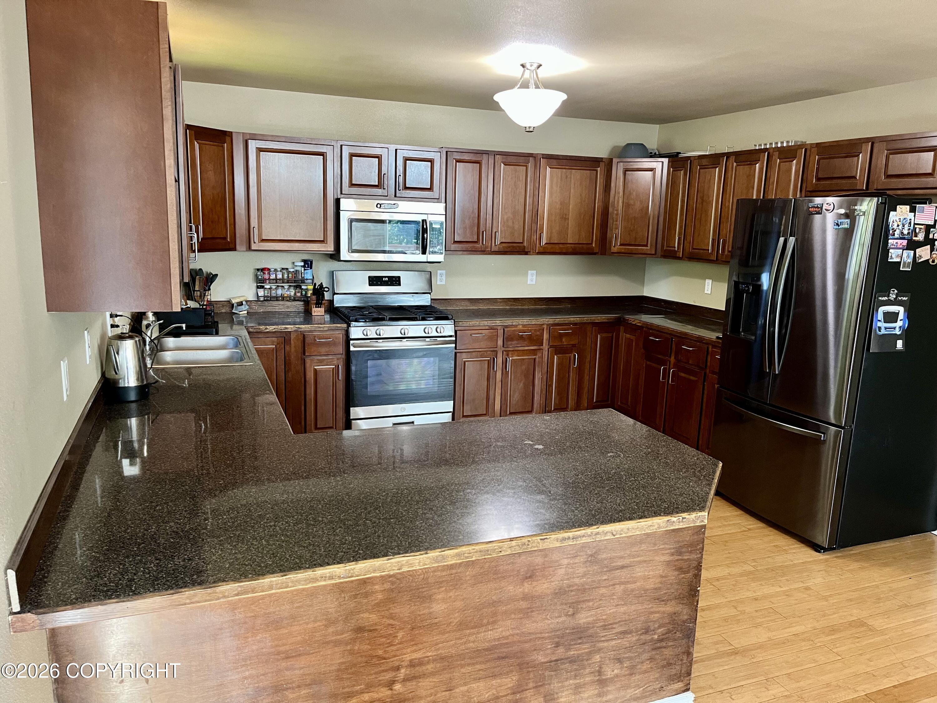19530 Third Street Property Photo 8