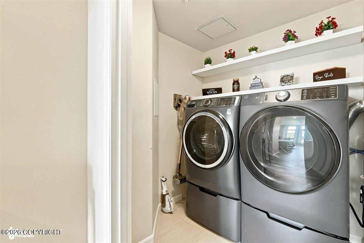 222 E 7th Avenue #301 Property Photo 28