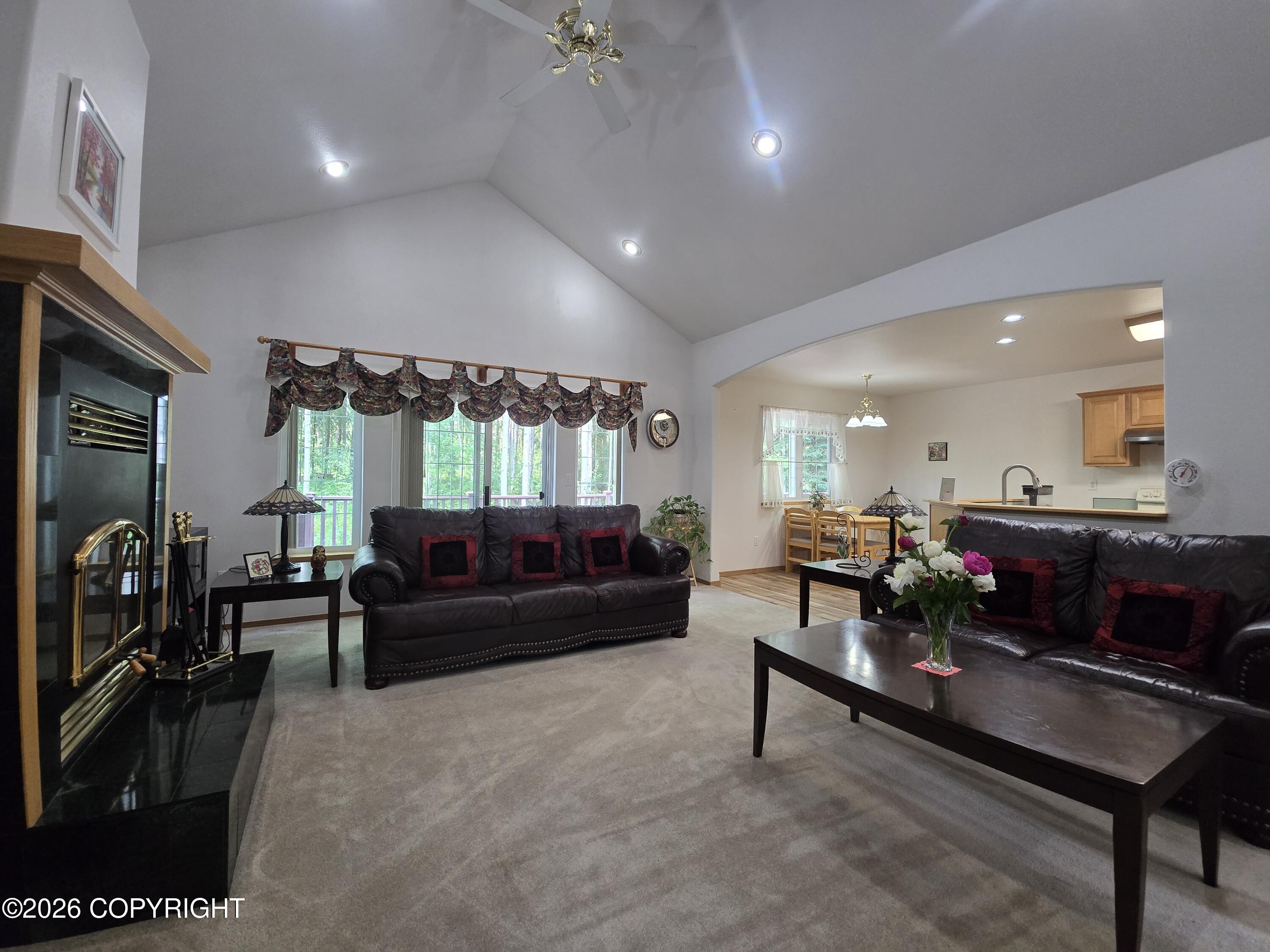 665 Kentshire Drive Property Photo 6