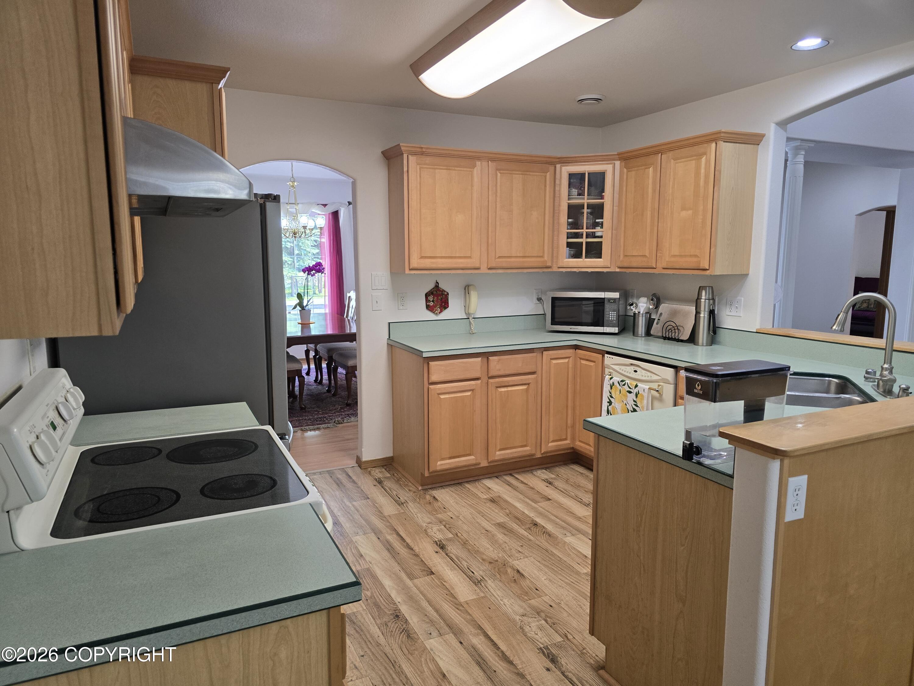 665 Kentshire Drive Property Photo 16