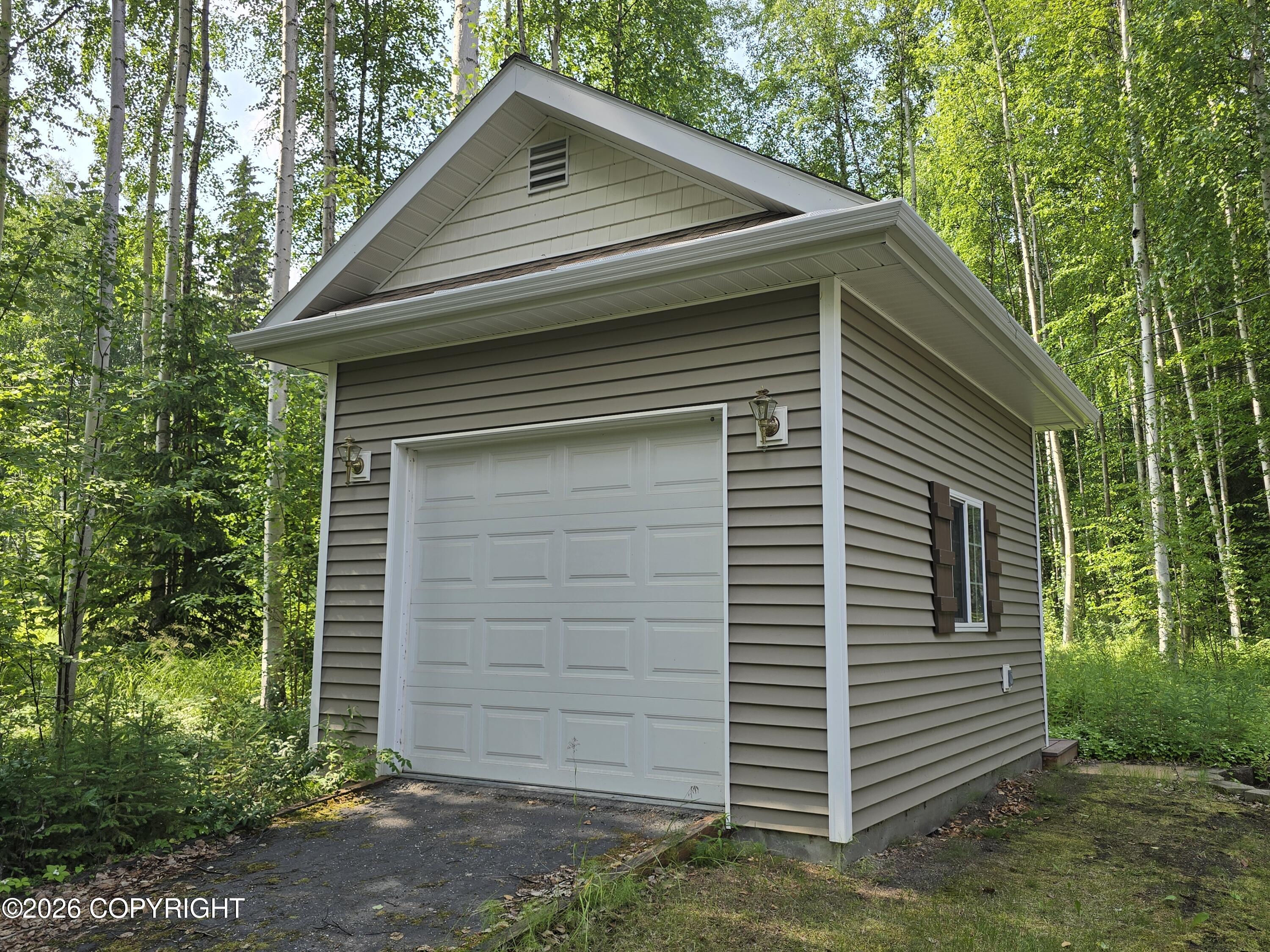 665 Kentshire Drive Property Photo 50