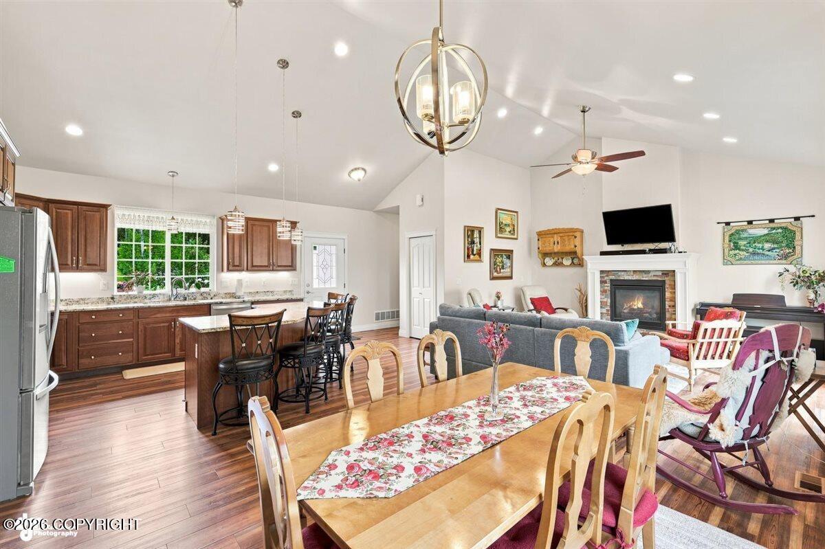 1200 N Bloodstone Circle Property Photo 22