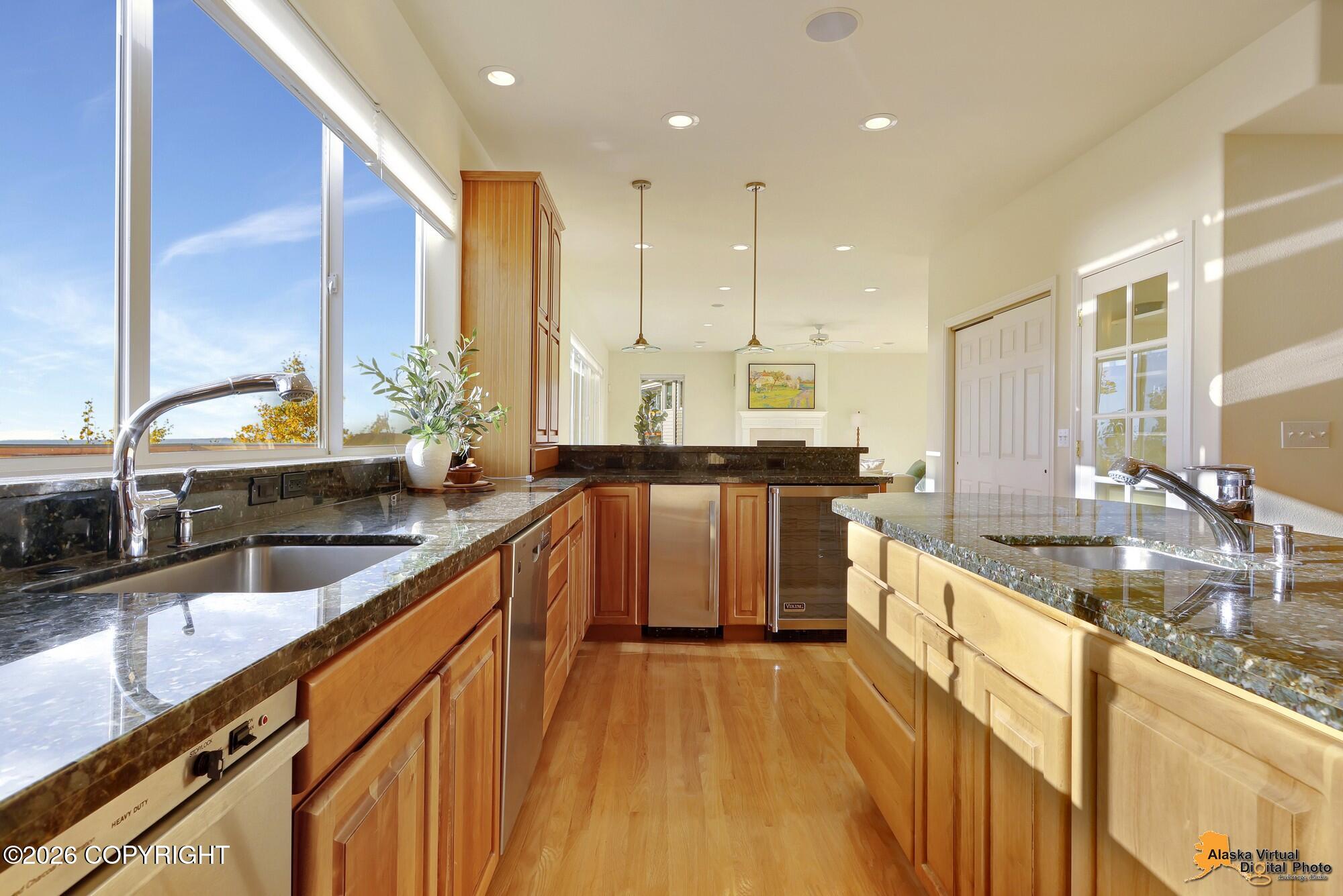 18546 Osprey Circle Property Photo 9