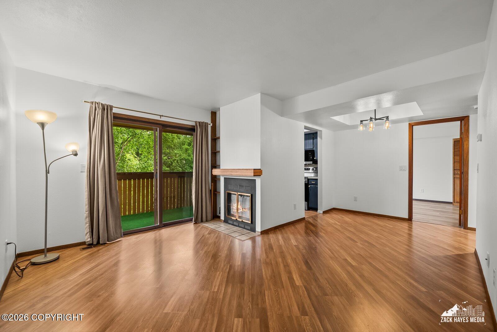 7340 Huntsmen Circle #g Property Photo 8