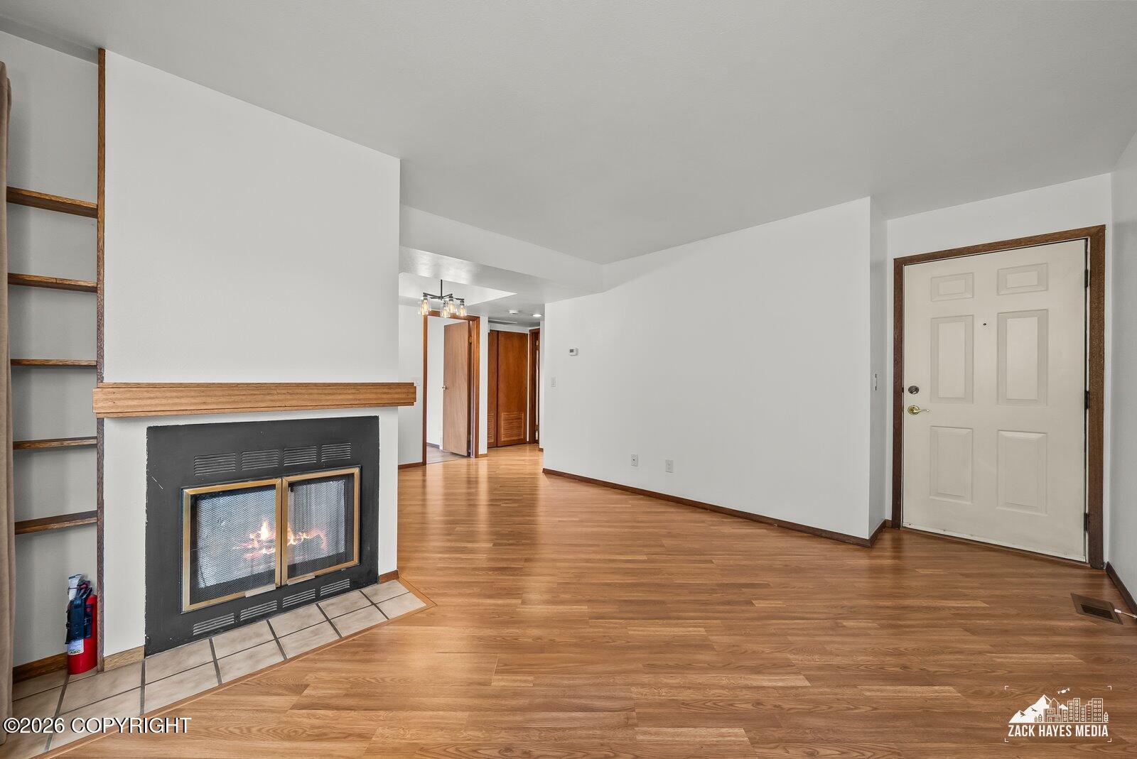 7340 Huntsmen Circle #g Property Photo 10