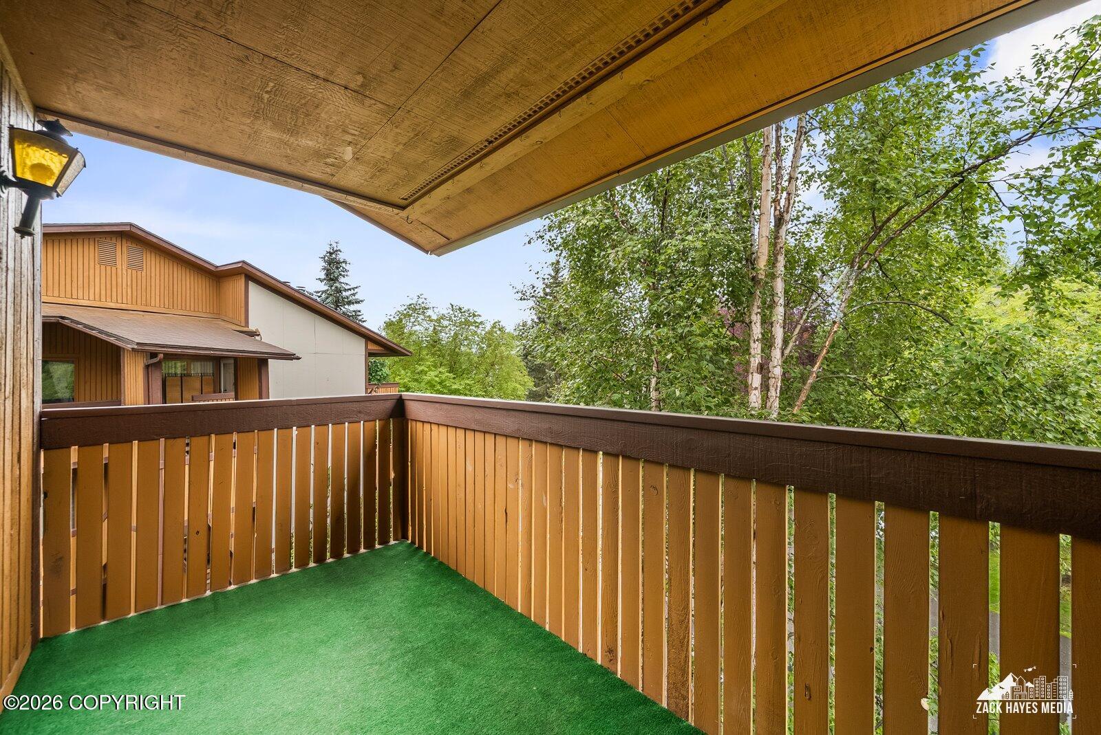 7340 Huntsmen Circle #g Property Photo 12