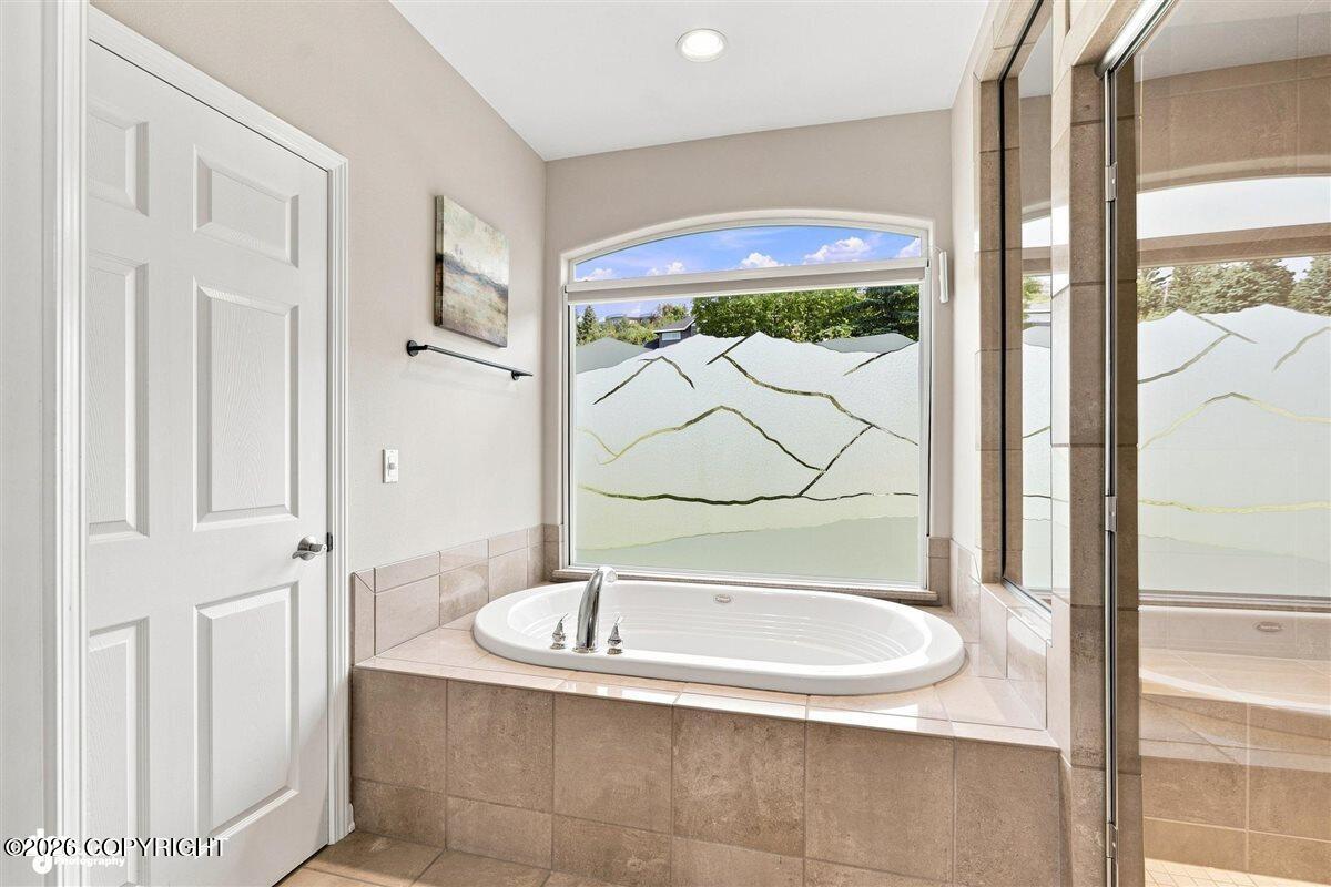 6017 Prominence Pointe Drive Property Photo 29