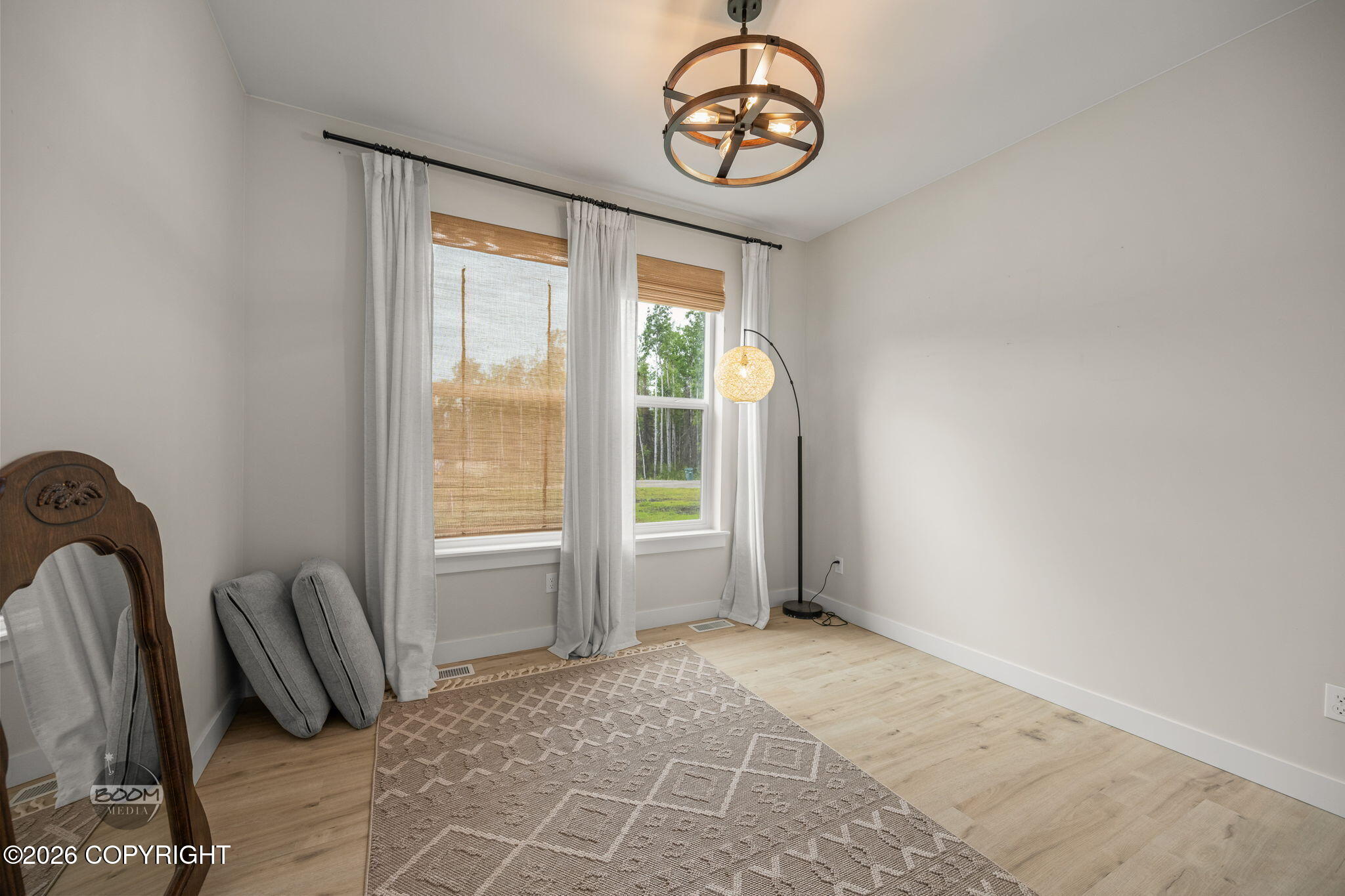 505 N Wandering Way Property Photo 35
