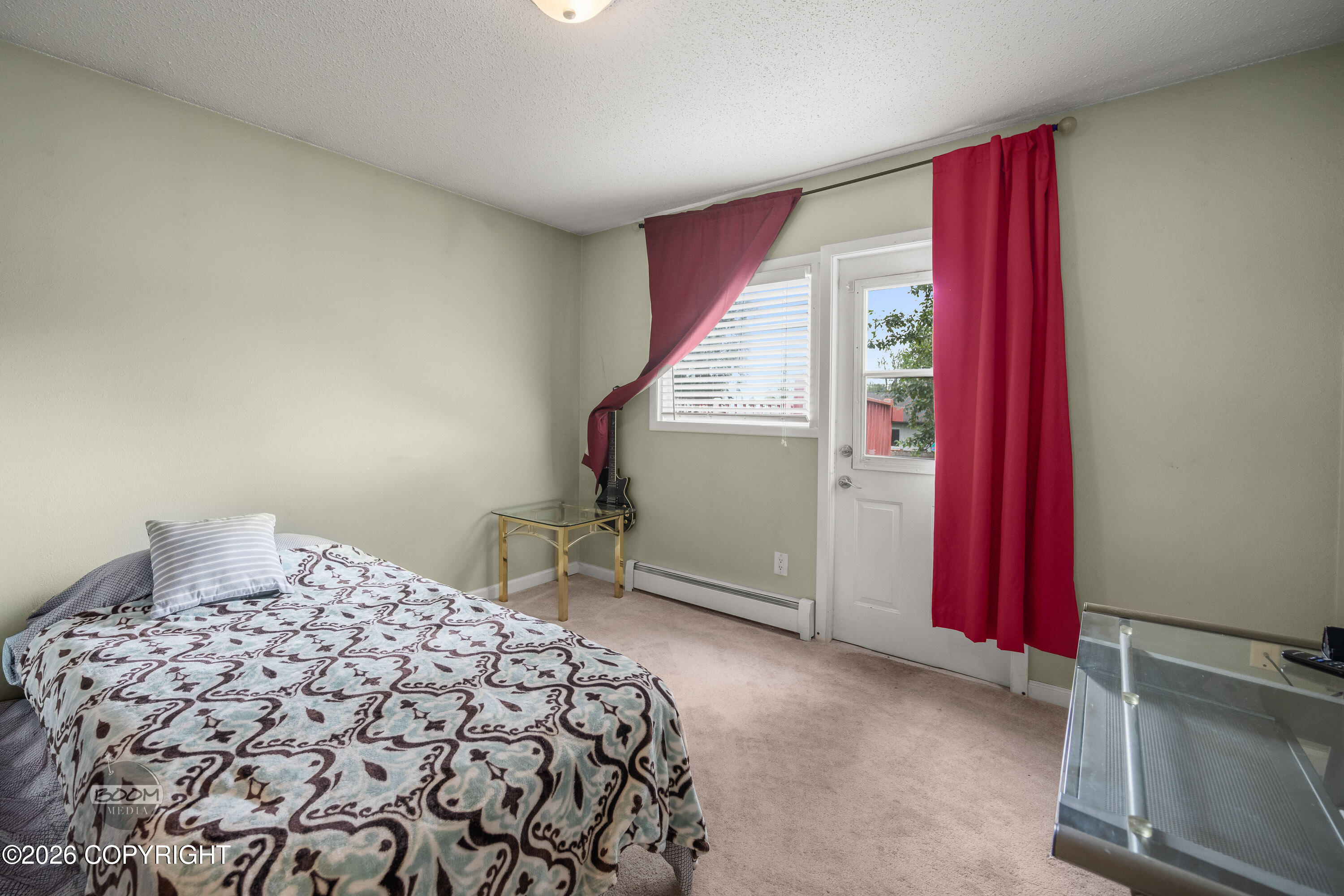 890 Lancaster Drive Property Photo 13