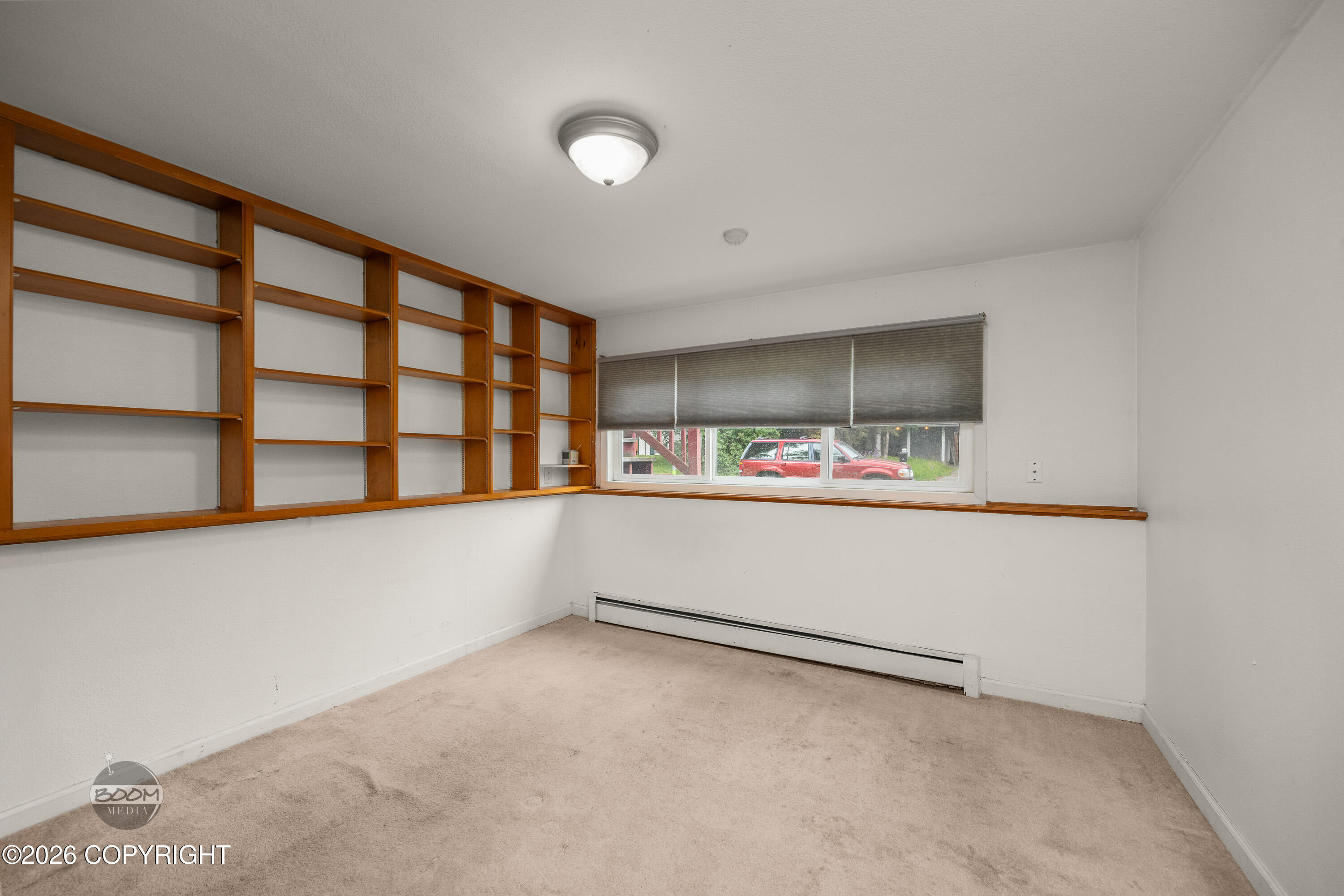 890 Lancaster Drive Property Photo 30