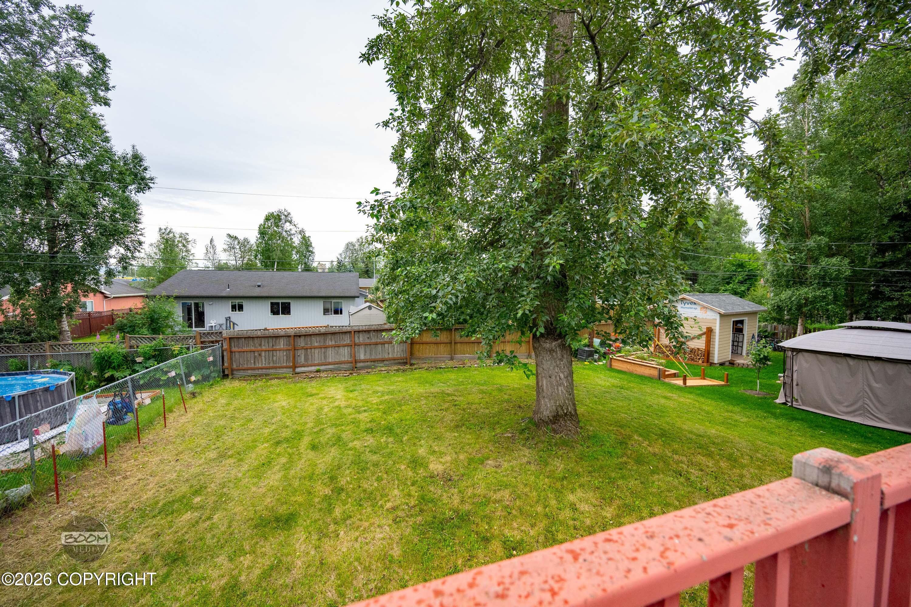 890 Lancaster Drive Property Photo 44