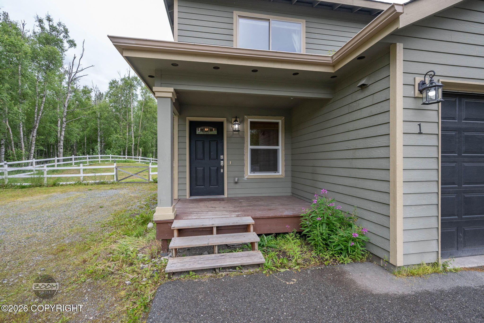 730 N Kimberly Street Property Photo 7