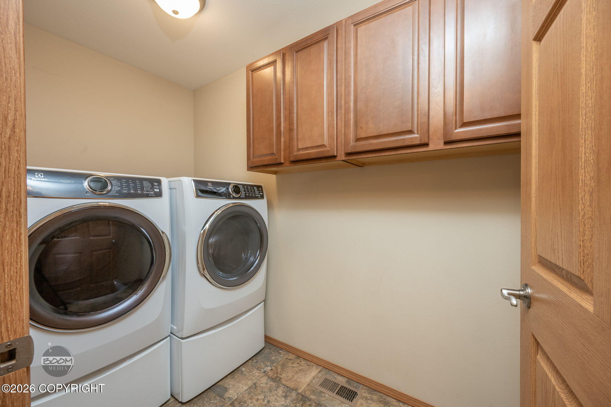730 N Kimberly Street Property Photo 43