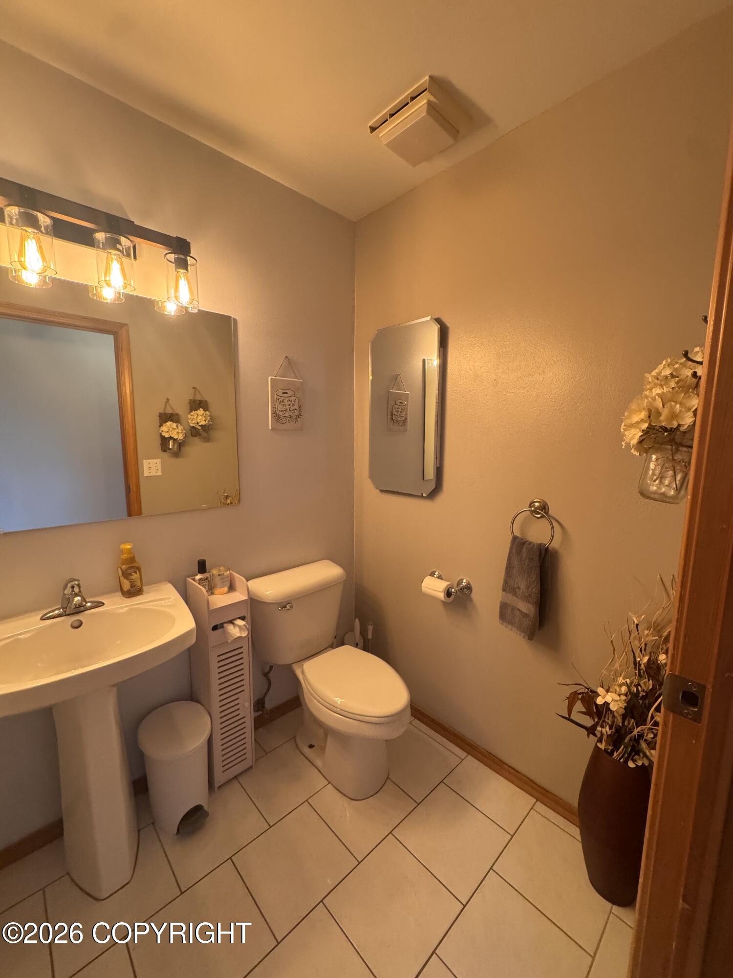 390 Forest Park Drive Property Photo 11